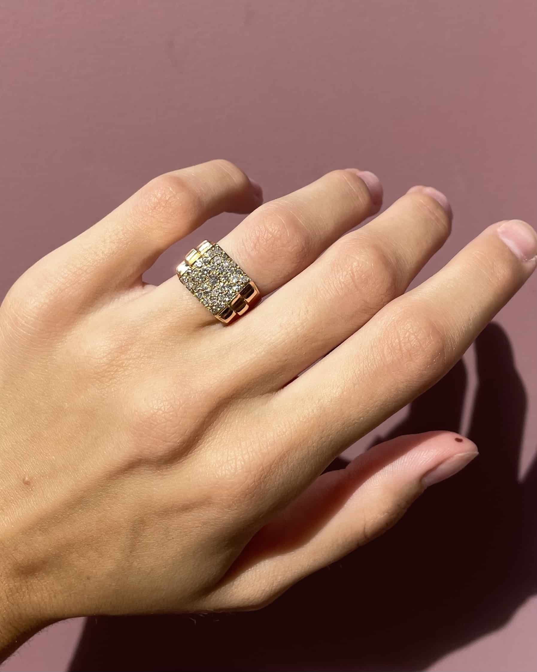 Anillo de tanque con 37 diamantes de 0,80 quilates "Helena"