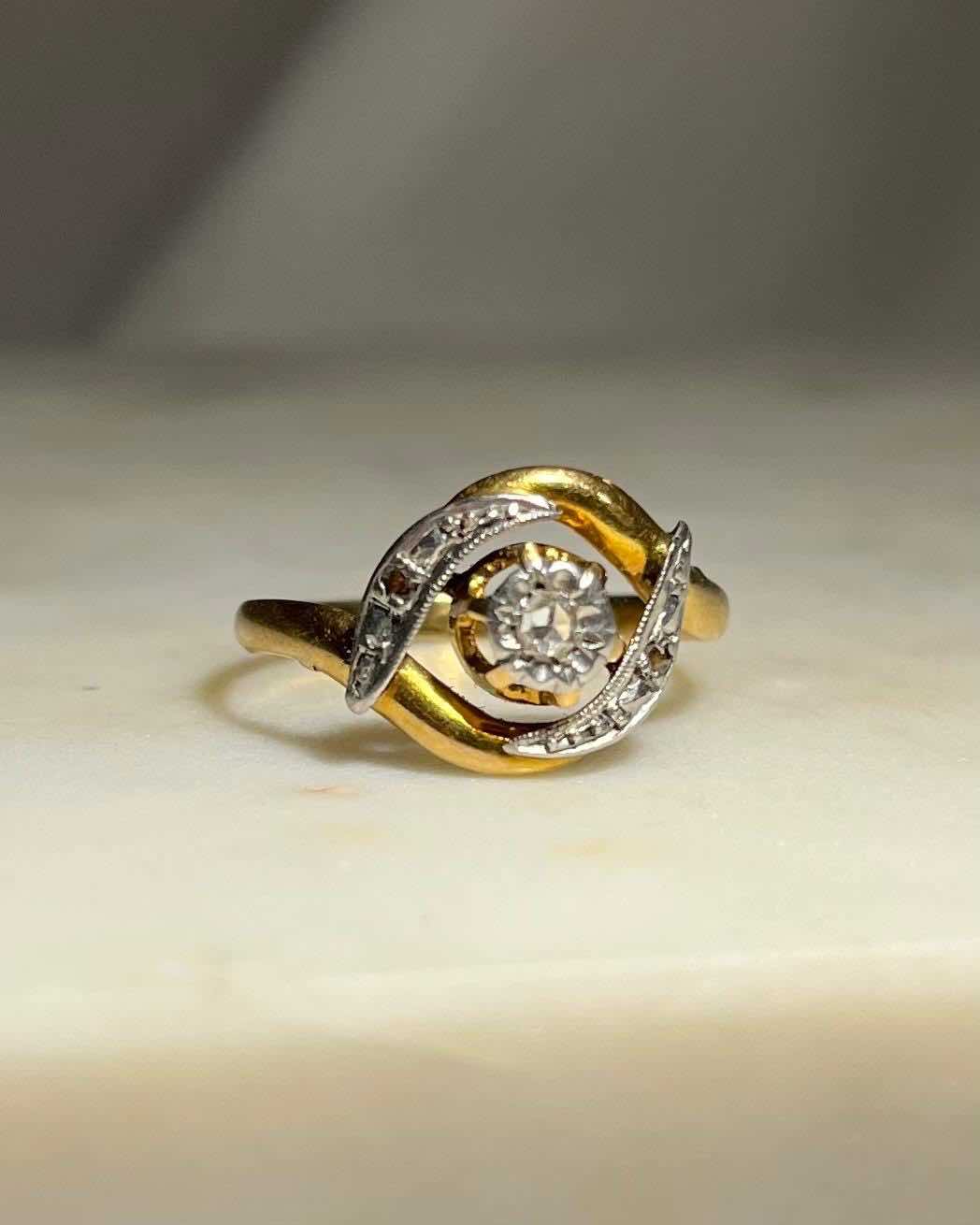 Bague vintage Tourbillon Diamants "Andréa"