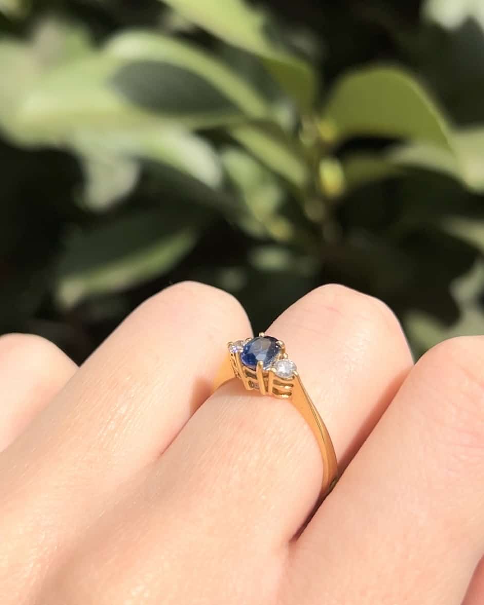 "Edmée" Sapphire & Diamond Trilogy Ring