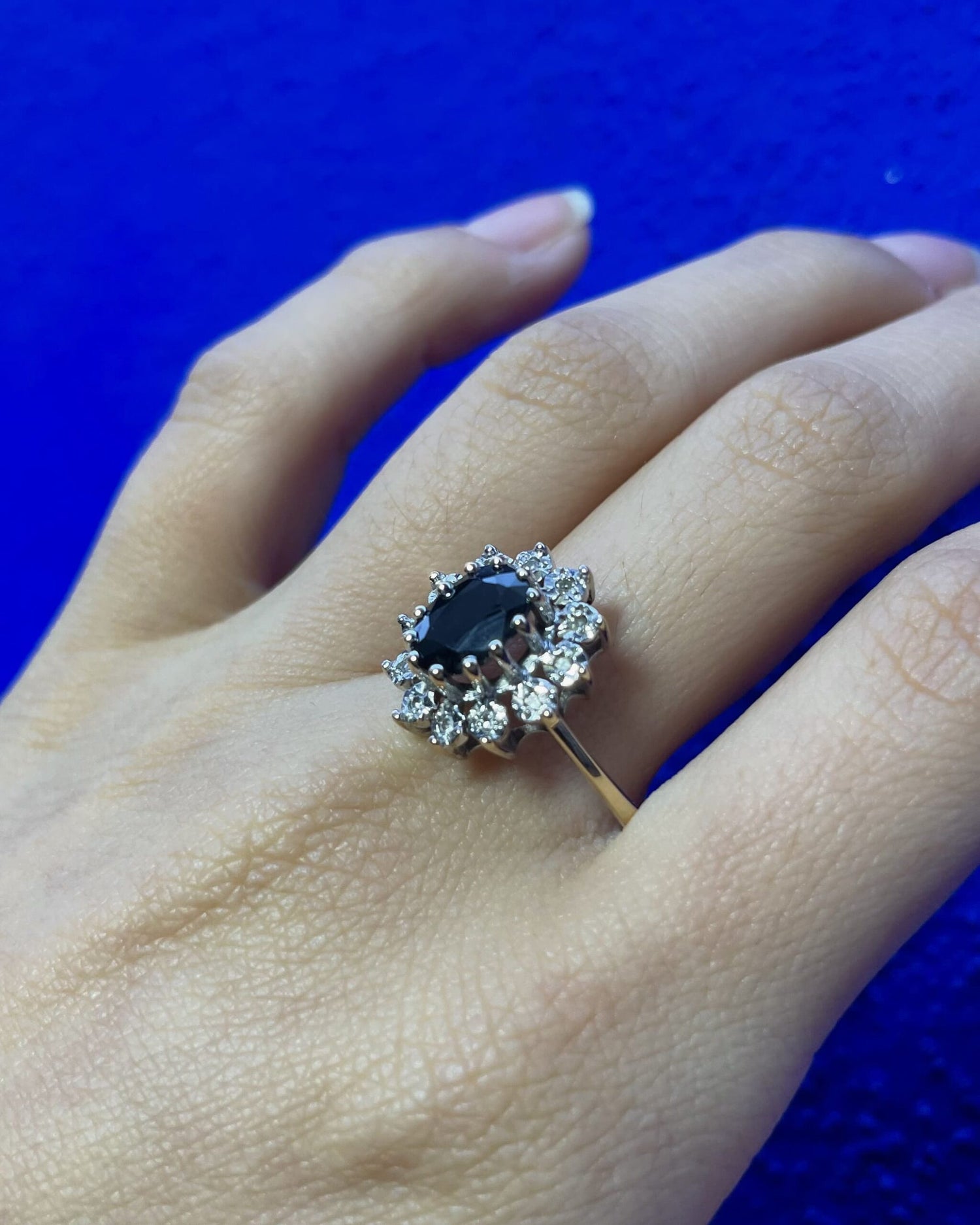 Bague Marguerite Saphir 2 carats & Diamants "Alexa"