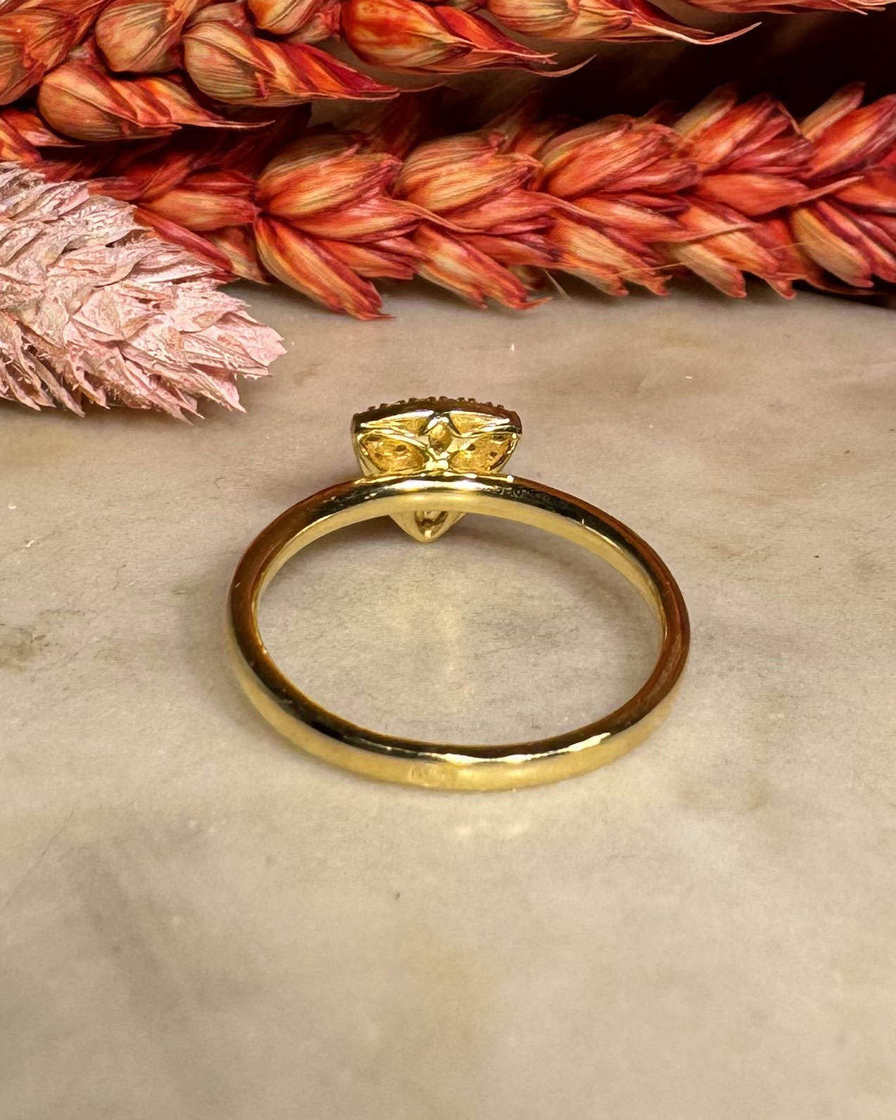 Bague Vintage Or 18 carats & 21 Diamants "Emna"