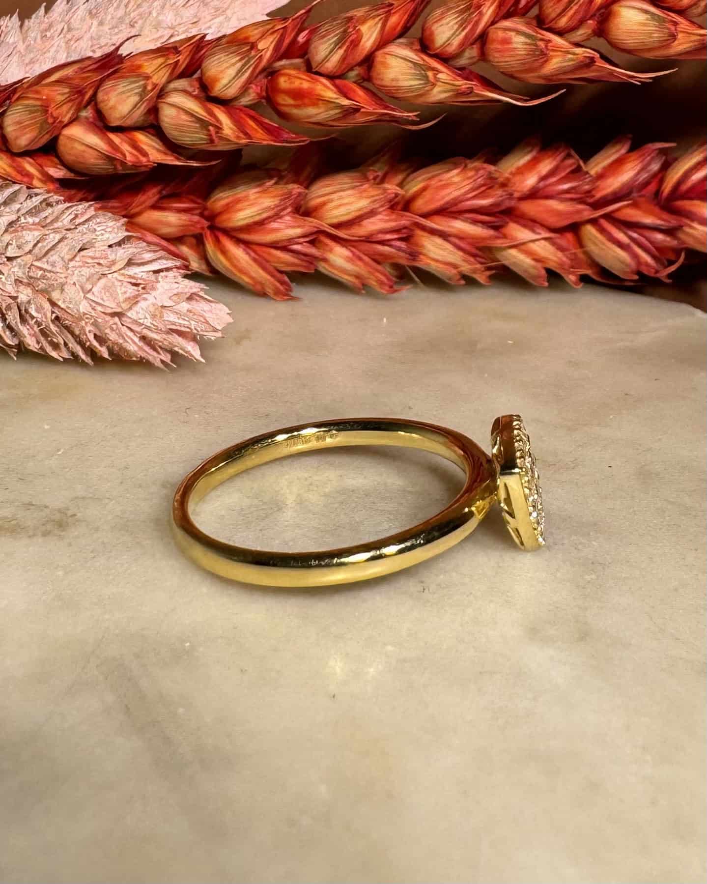 Bague Vintage Or 18 carats & 21 Diamants "Emna"