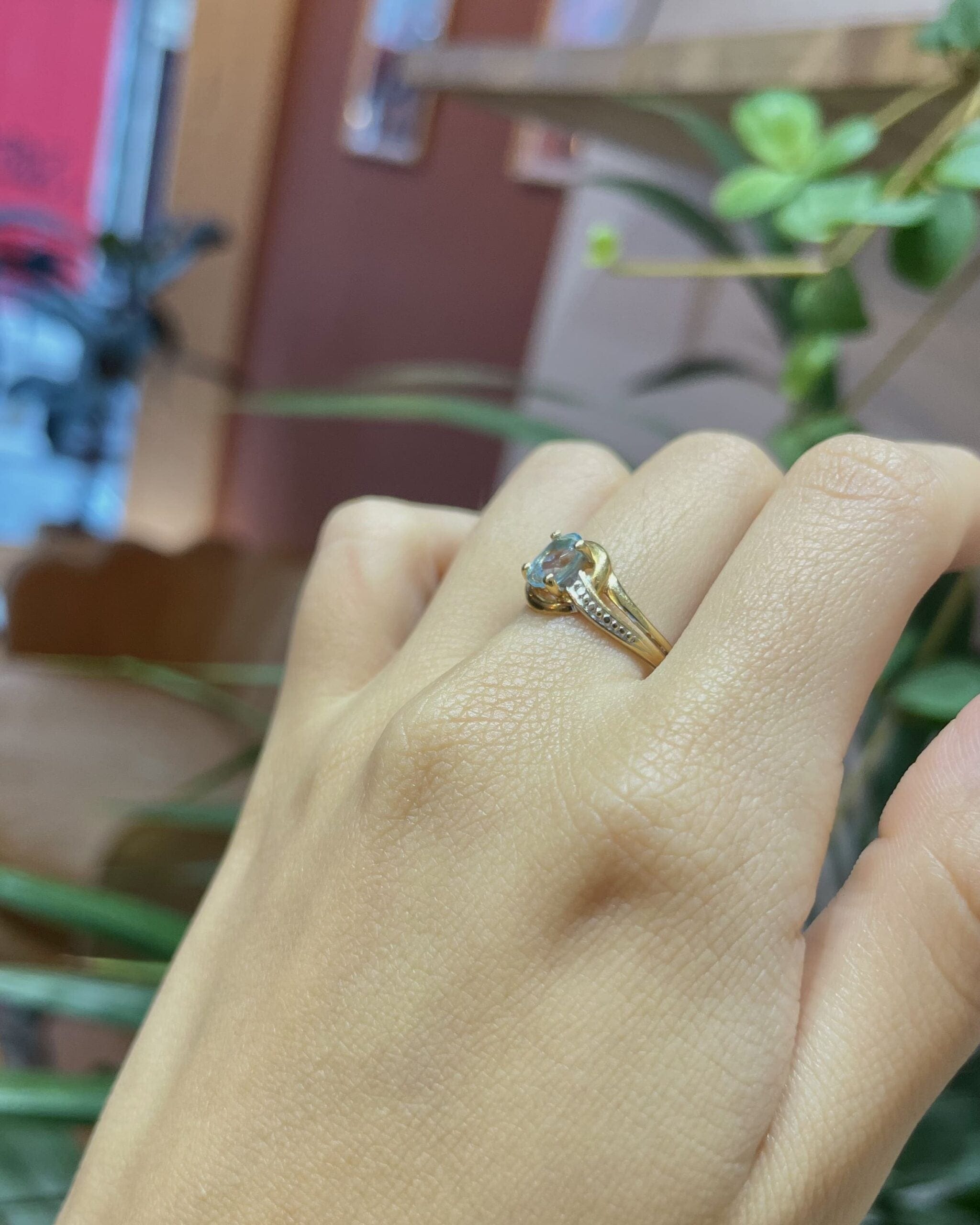 Anillo "Diya" de topacio estilo Art Déco