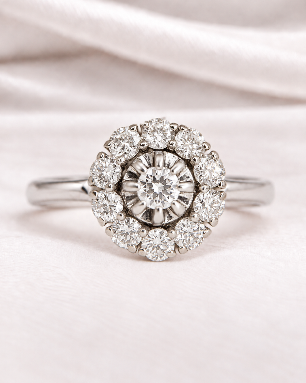 Bague Marguerite Diamants 1.13 carat 4.42g "Zoé"