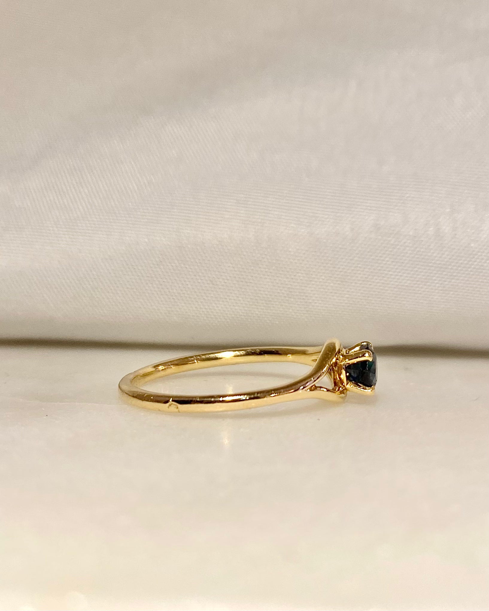 Solitaire Saphir 0.20 carat "Béa"