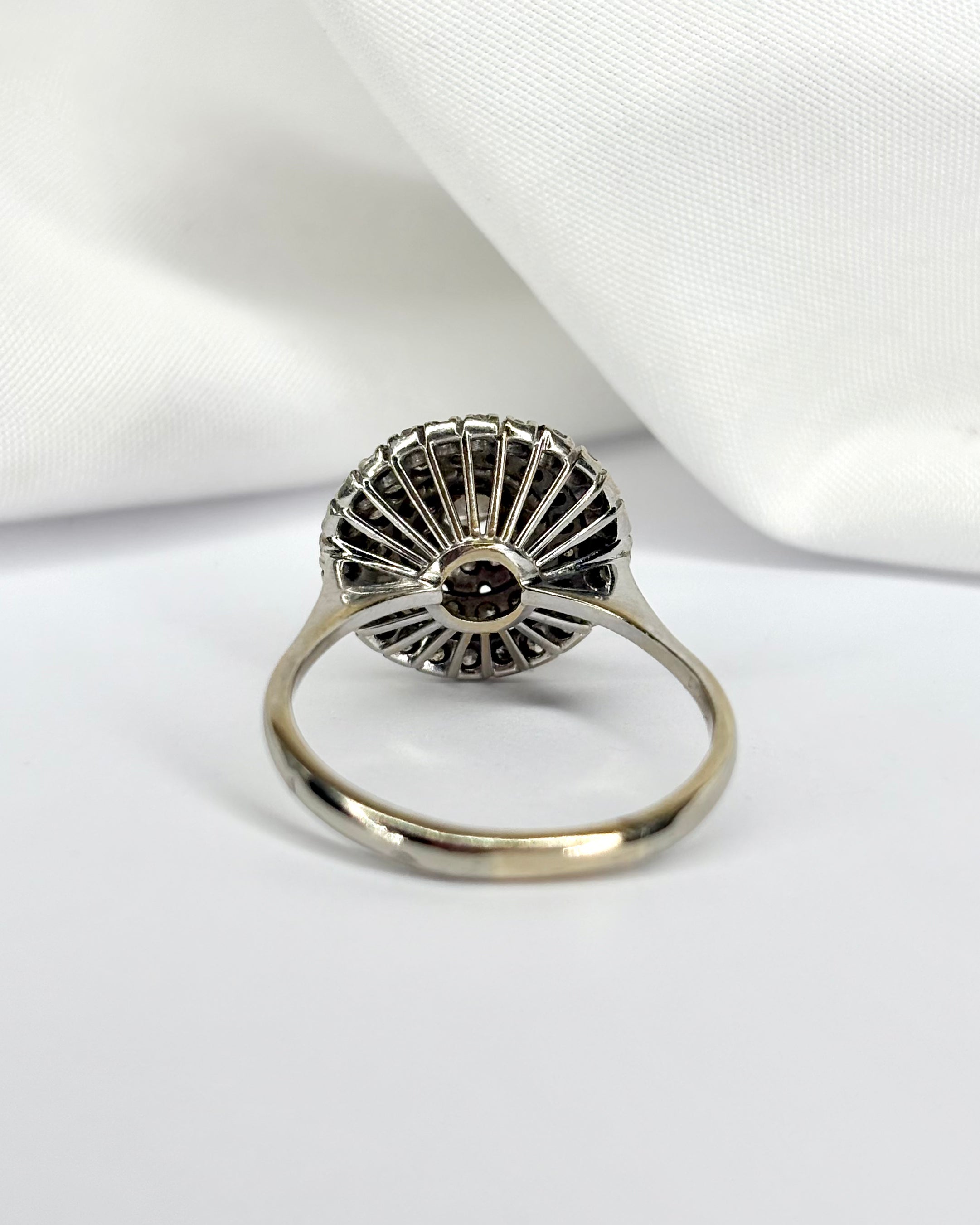 Bague Vintage Diamants 0.62 carat "Capucine" - Elliade Paris