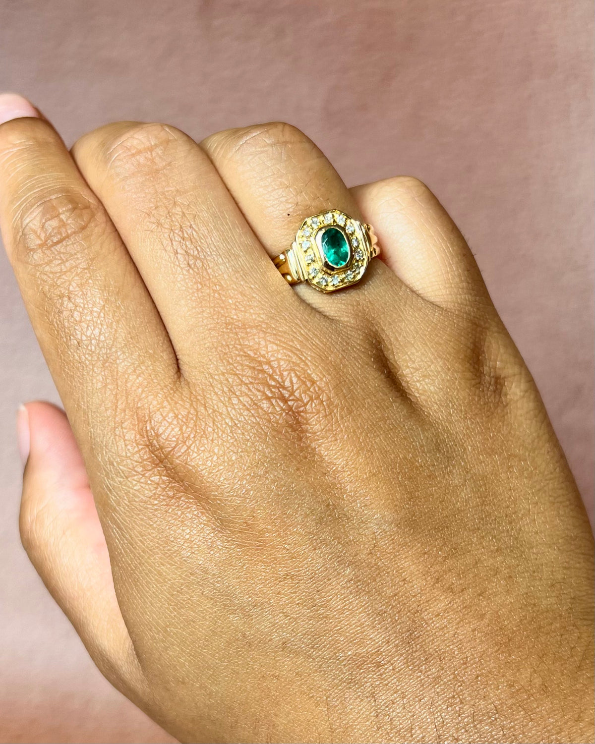 Bague Art-Déco Émeraude & Diamants "Eden"