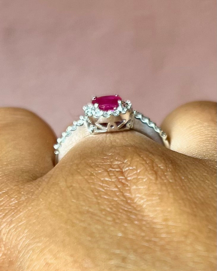 Bague Style Art-Déco Rubis 0.72 carat & Diamants 0.28 carat "Doris"