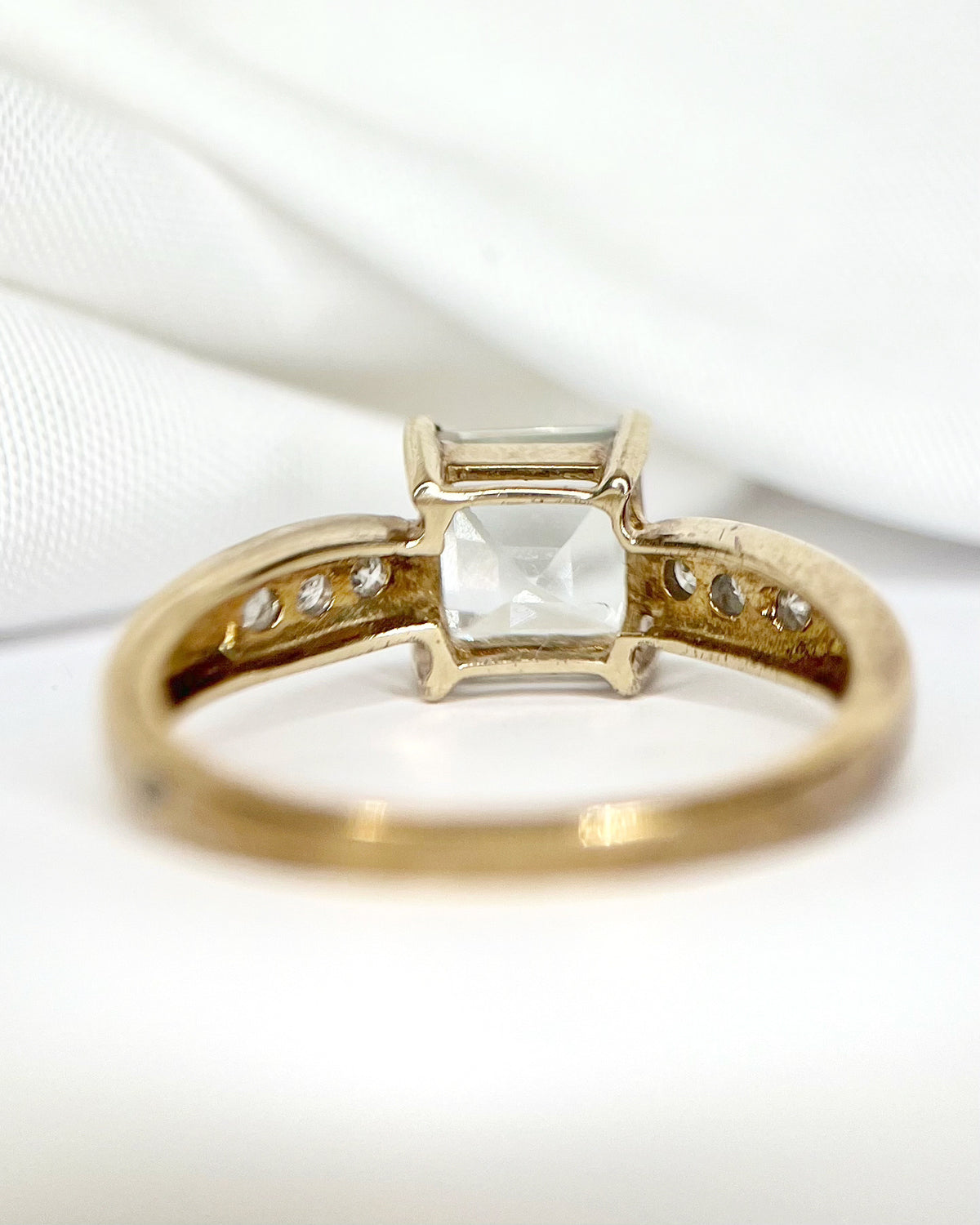 1.20-carat Prasiolite Quartz & Diamond Trilogy Ring "Ava"