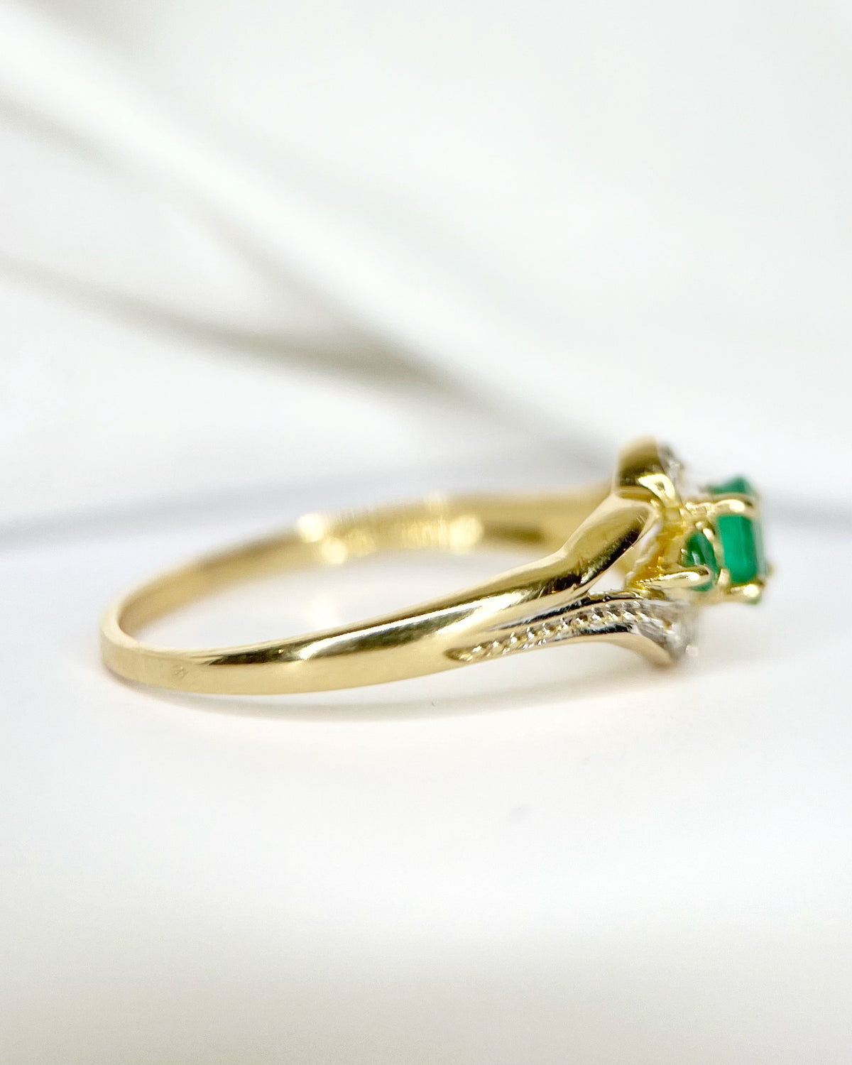 “Daisy” Emerald & Diamond Trilogy Ring