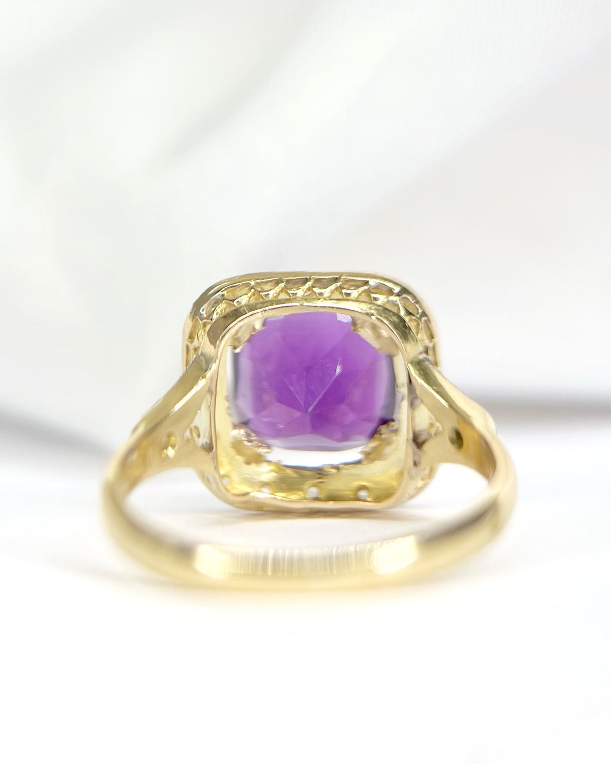 Bague Art-Déco Améthyste 2.50 carats & Diamants "Elia"