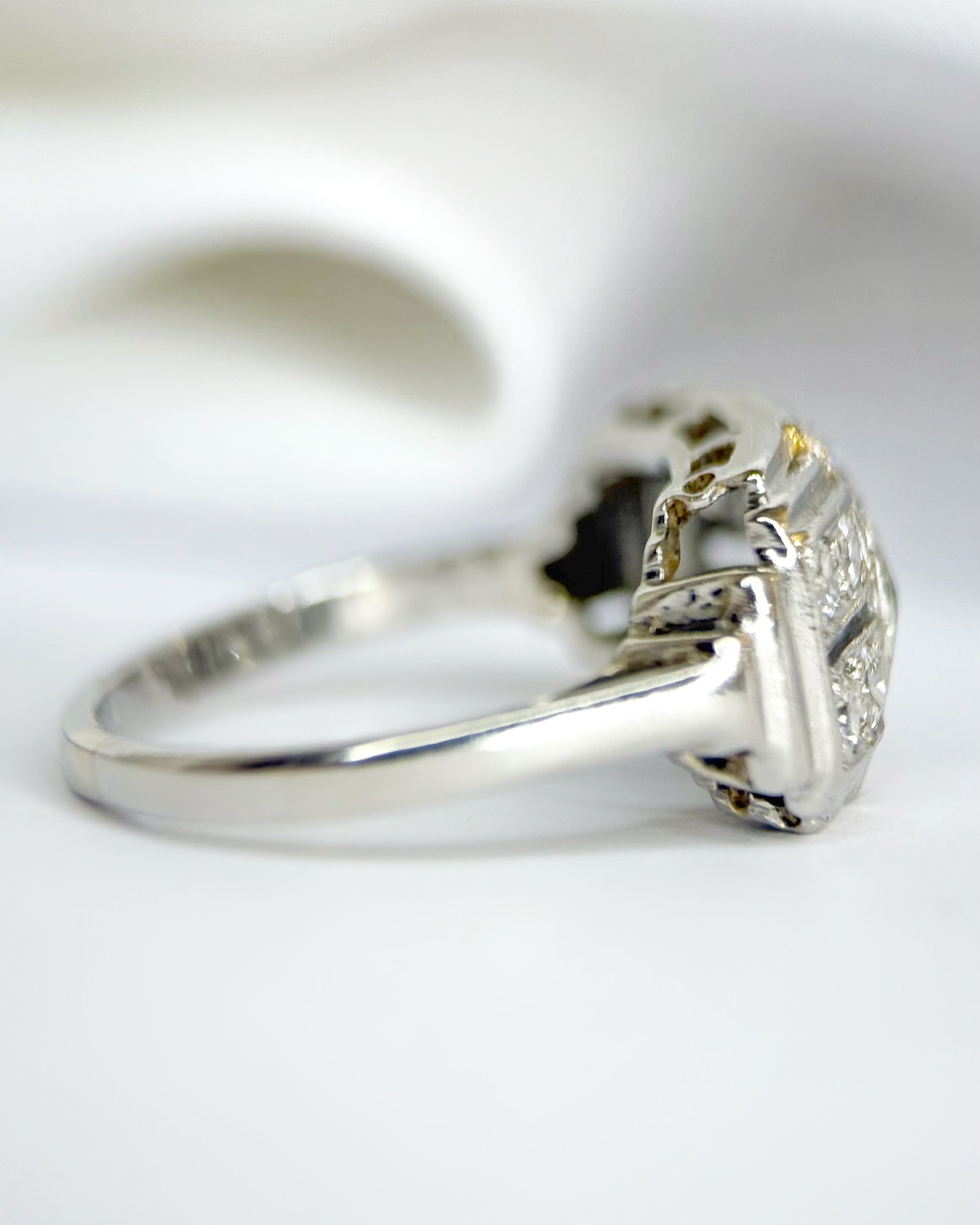 Art Deco diamond ring 0.58 carat "Bérénice"