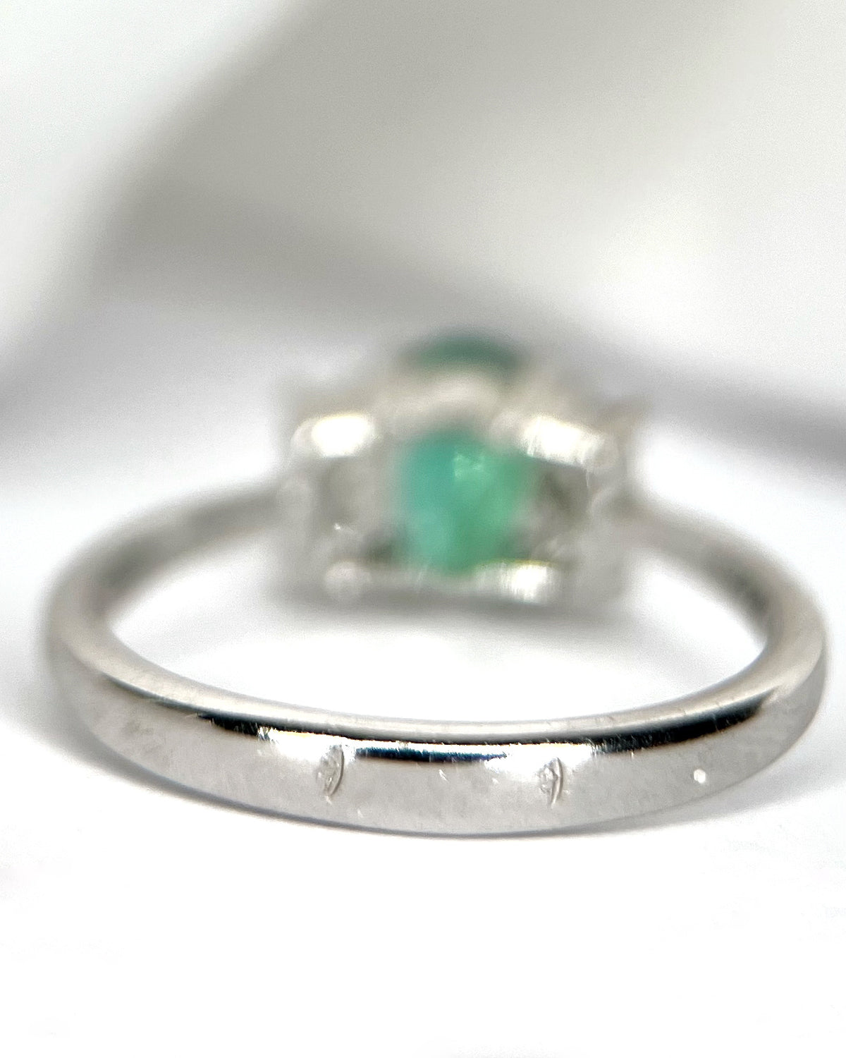 Bague Trilogie Émeraude & Diamants "Albane"