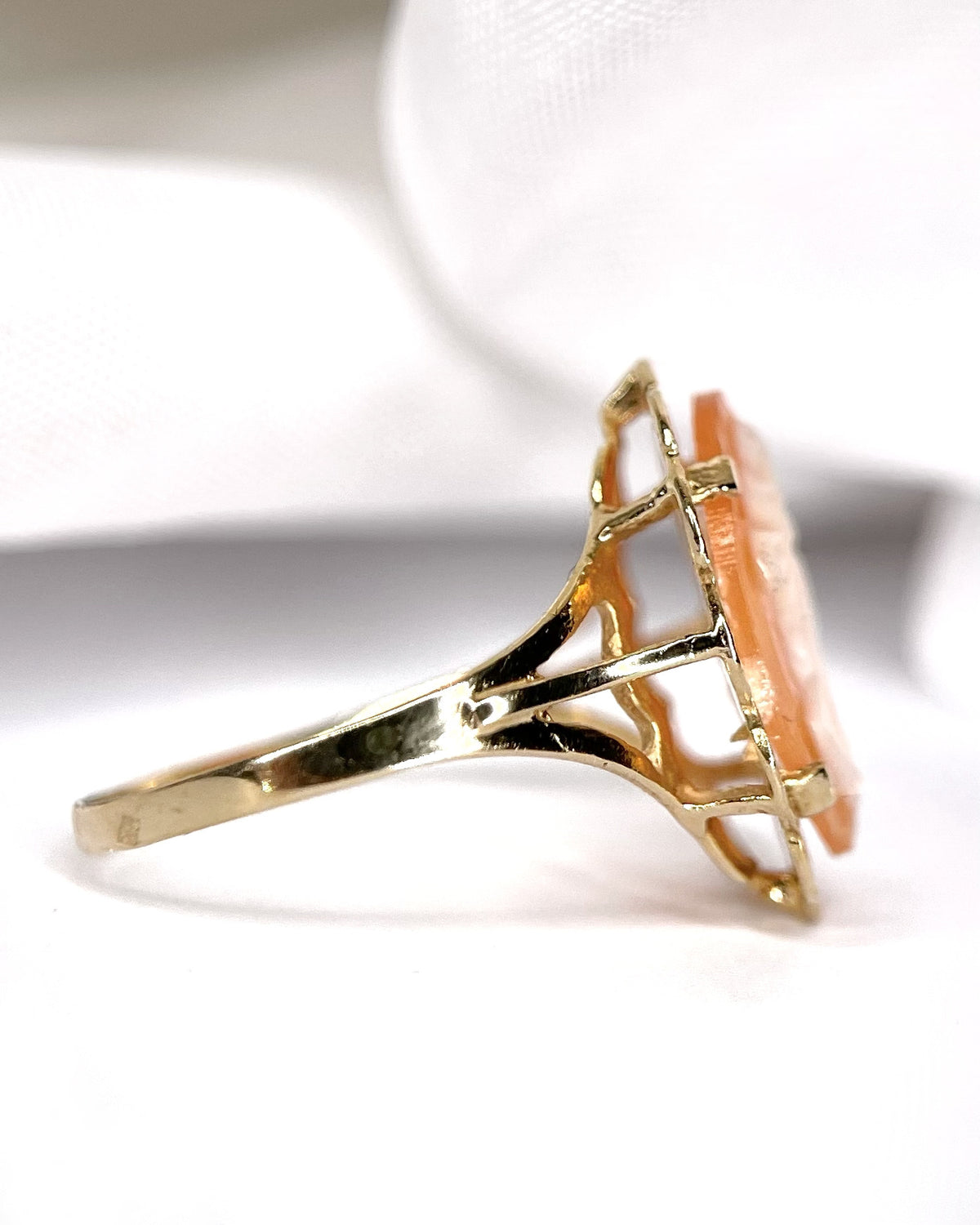 Anillo de cóctel camafeo «Lauriana»