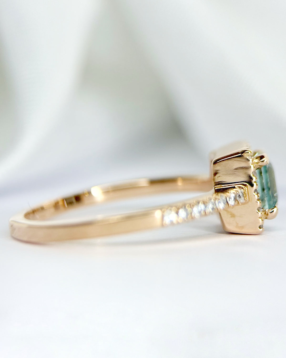 0.70-carat Tourmaline Solitaire Ring & 0.24-carat Diamonds "Velina"
