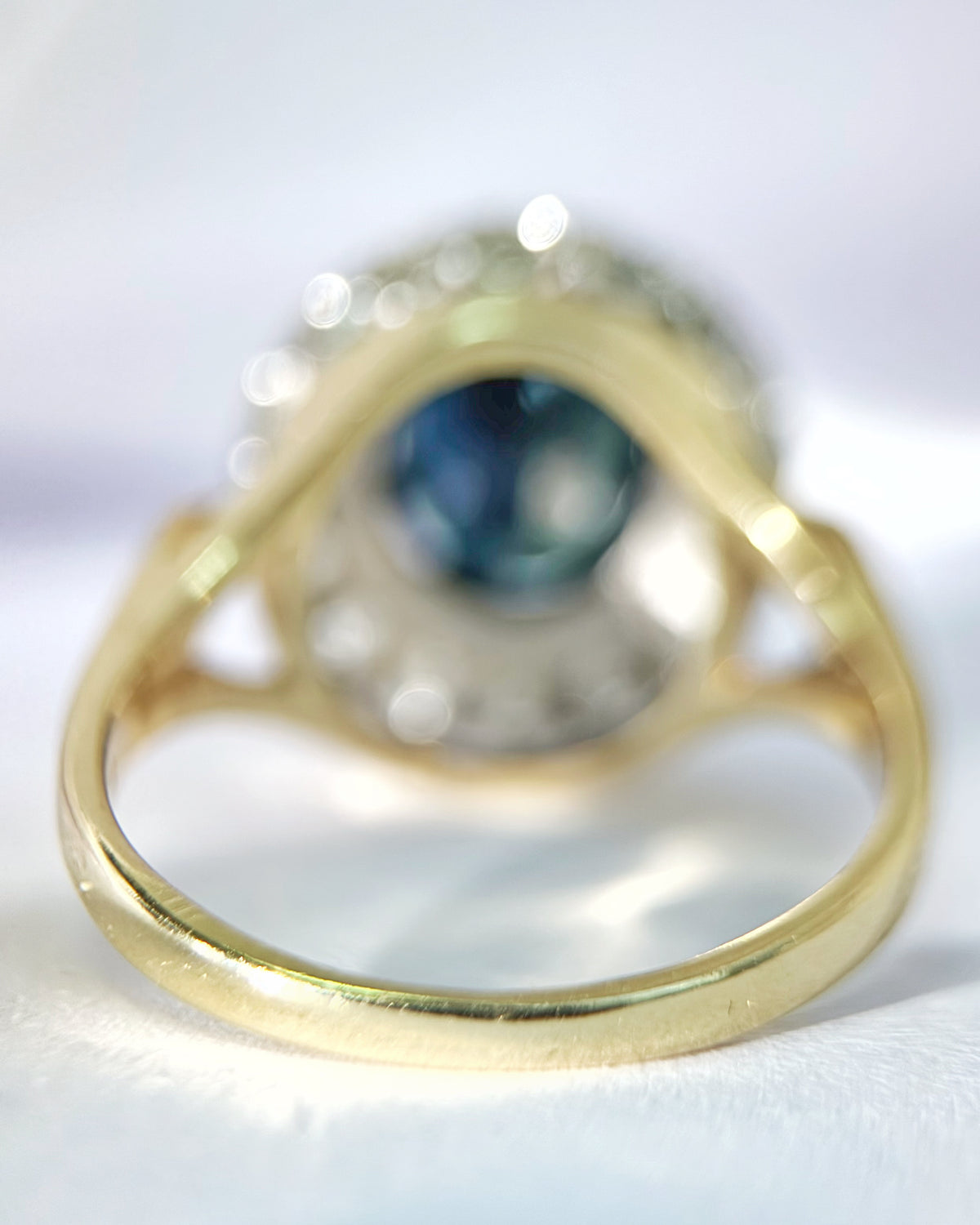 Bague Marguerite Saphir 2.05 carats & Diamants "Angelique"