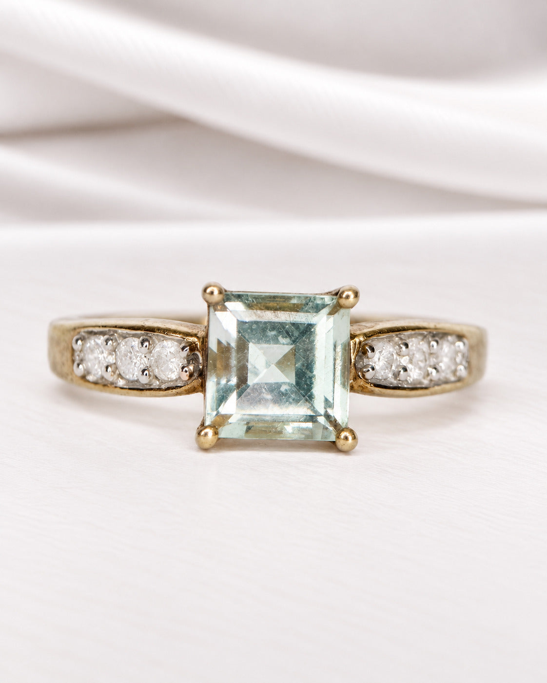 1.20-carat Prasiolite Quartz & Diamond Trilogy Ring "Ava"