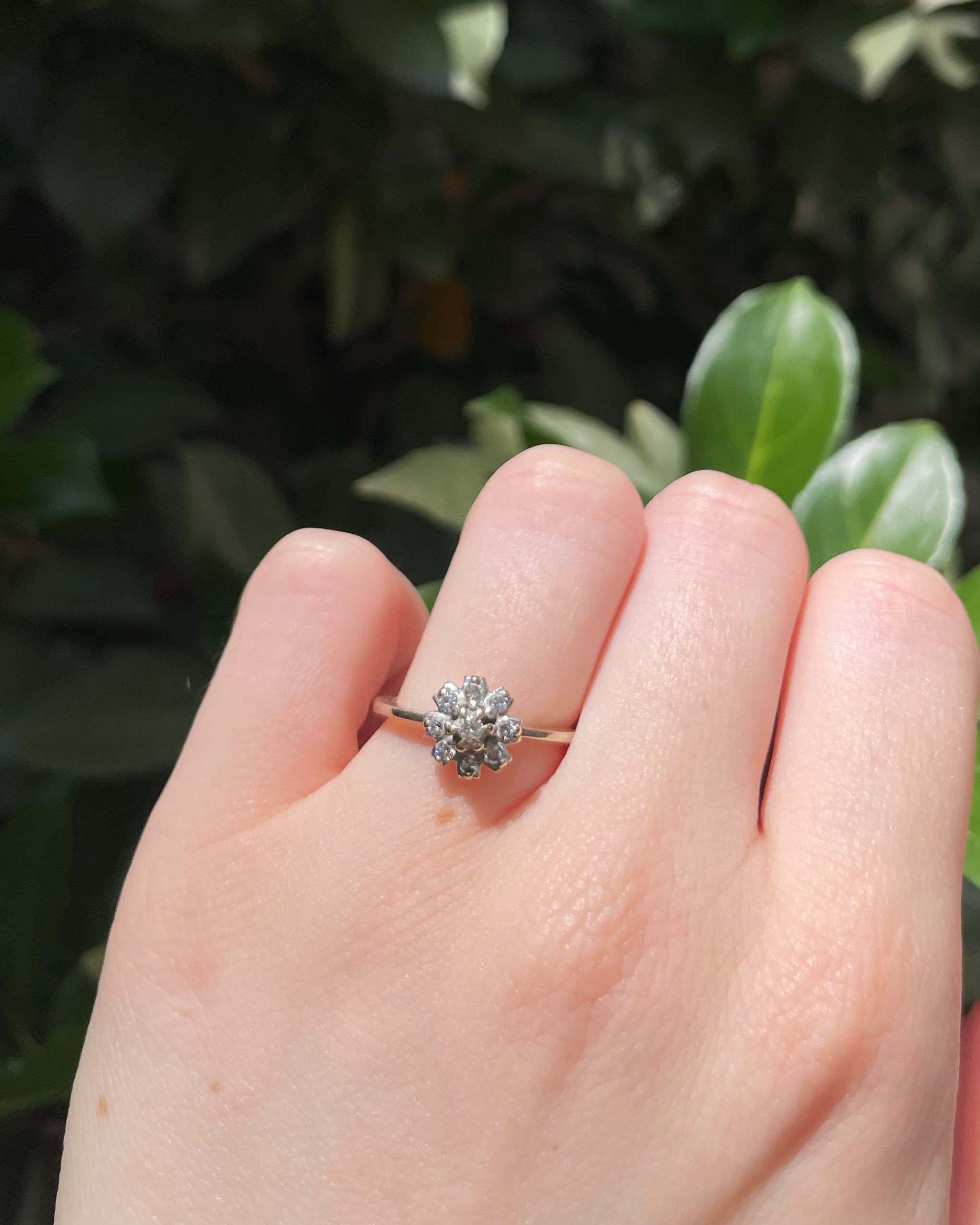 Bague Marguerite Diamants 0.22 carat "Guillemette"
