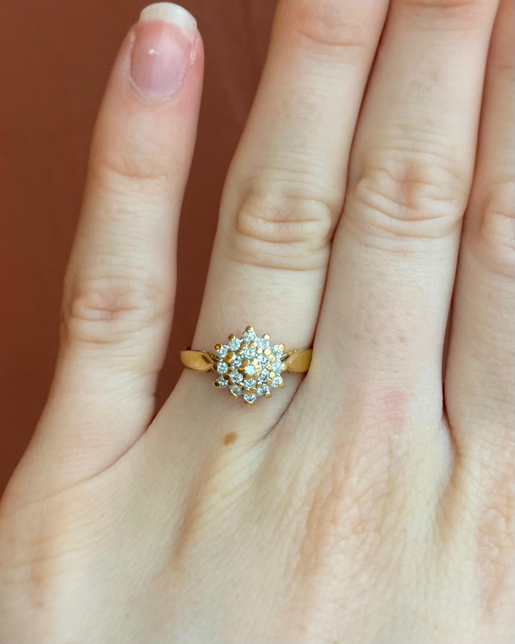 Bague Marguerite Diamants 0.38 carat “Albine”