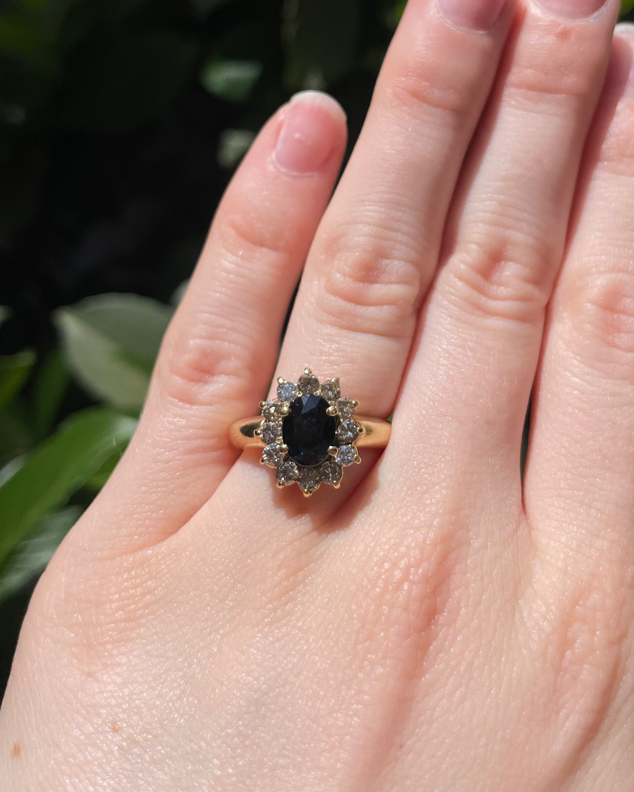 Bague Marguerite Saphir 1.65 carat & Diamants "Céleste"