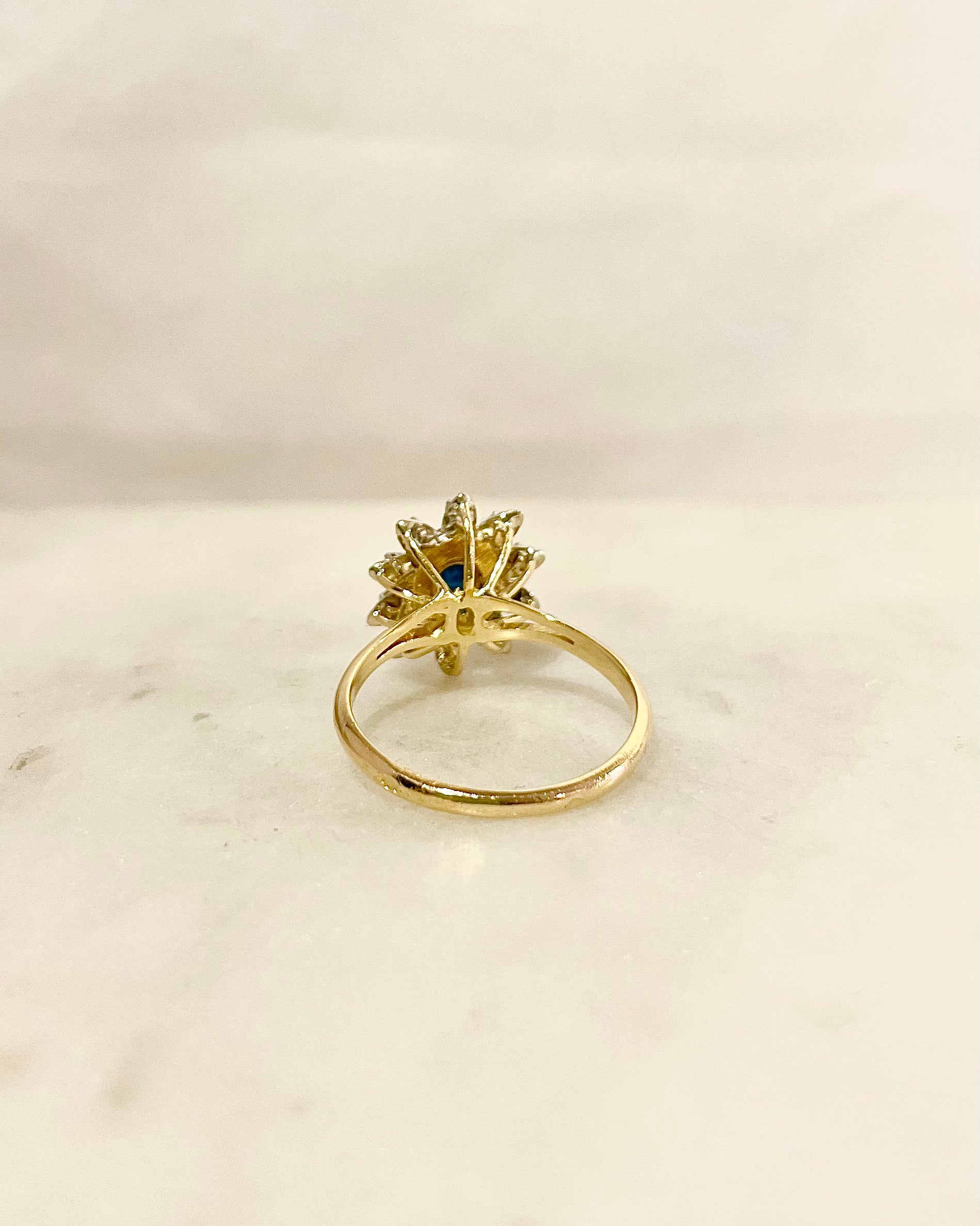 Bague Marguerite Saphir naturel & Diamants “Avery”