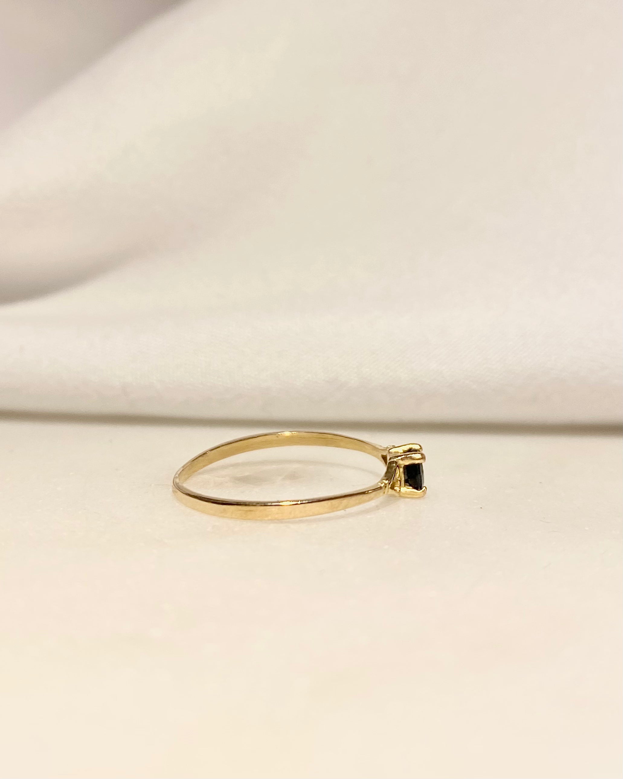 Bague Solitaire Saphir 0.20 carat "Lauraline"