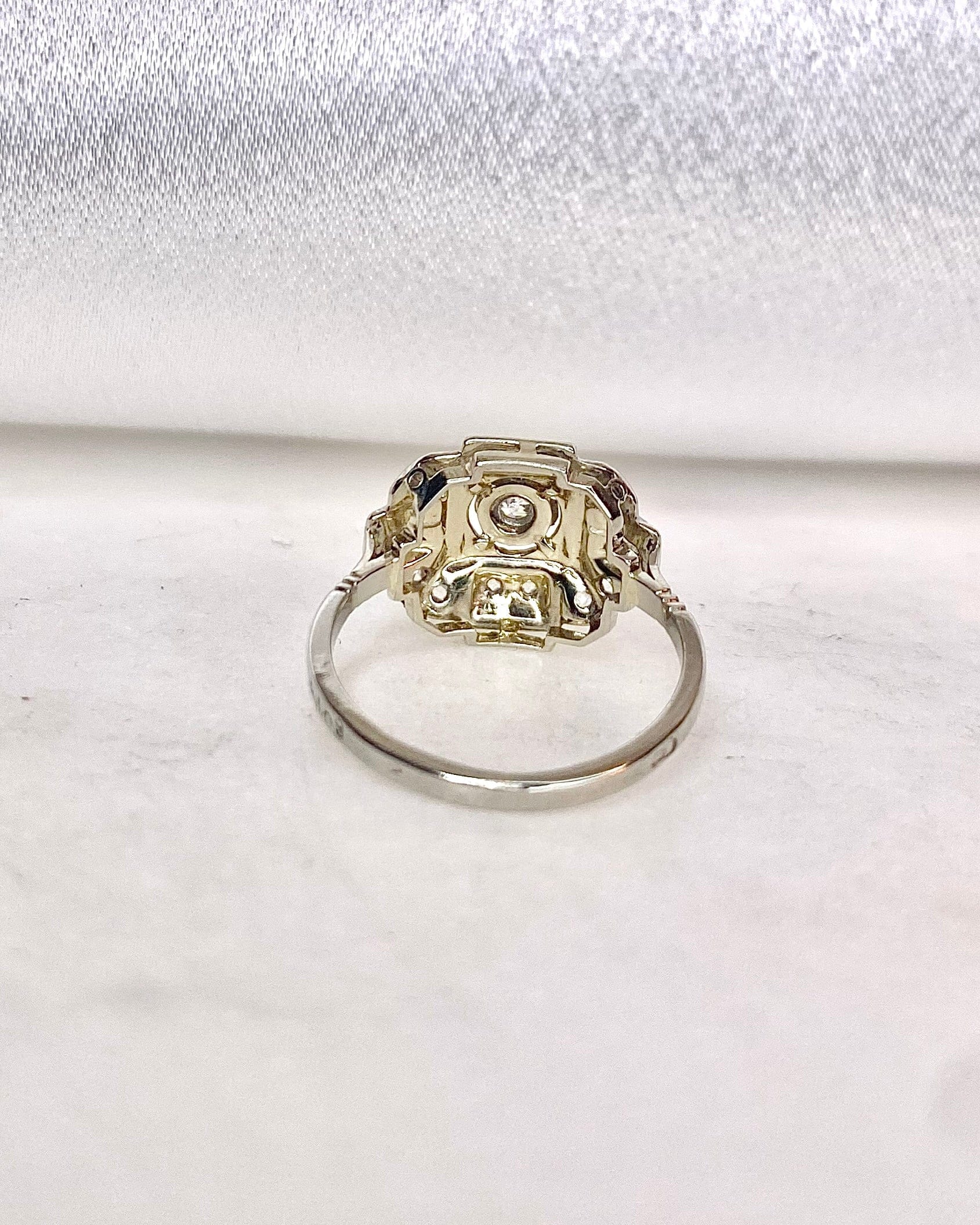 Anillo Art Déco Diamantes "Goldie"