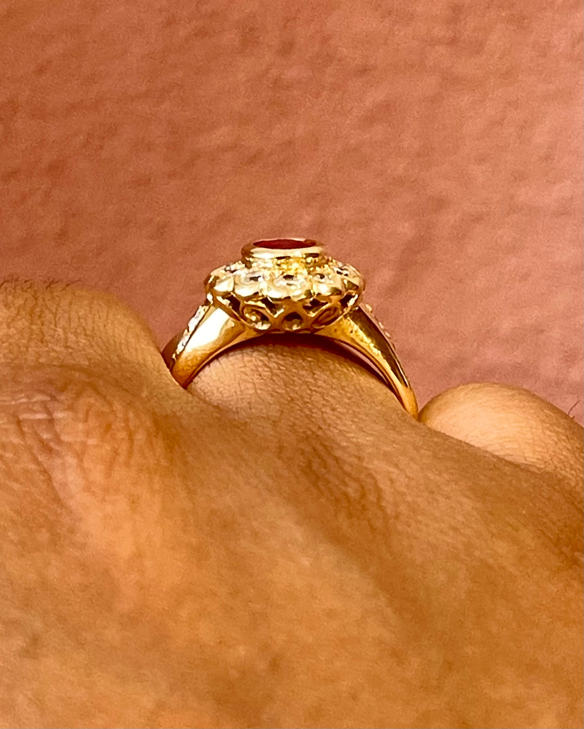Bague Marguerite Rubis 1.31 carat & Diamants 0.71 carat "Fanny"