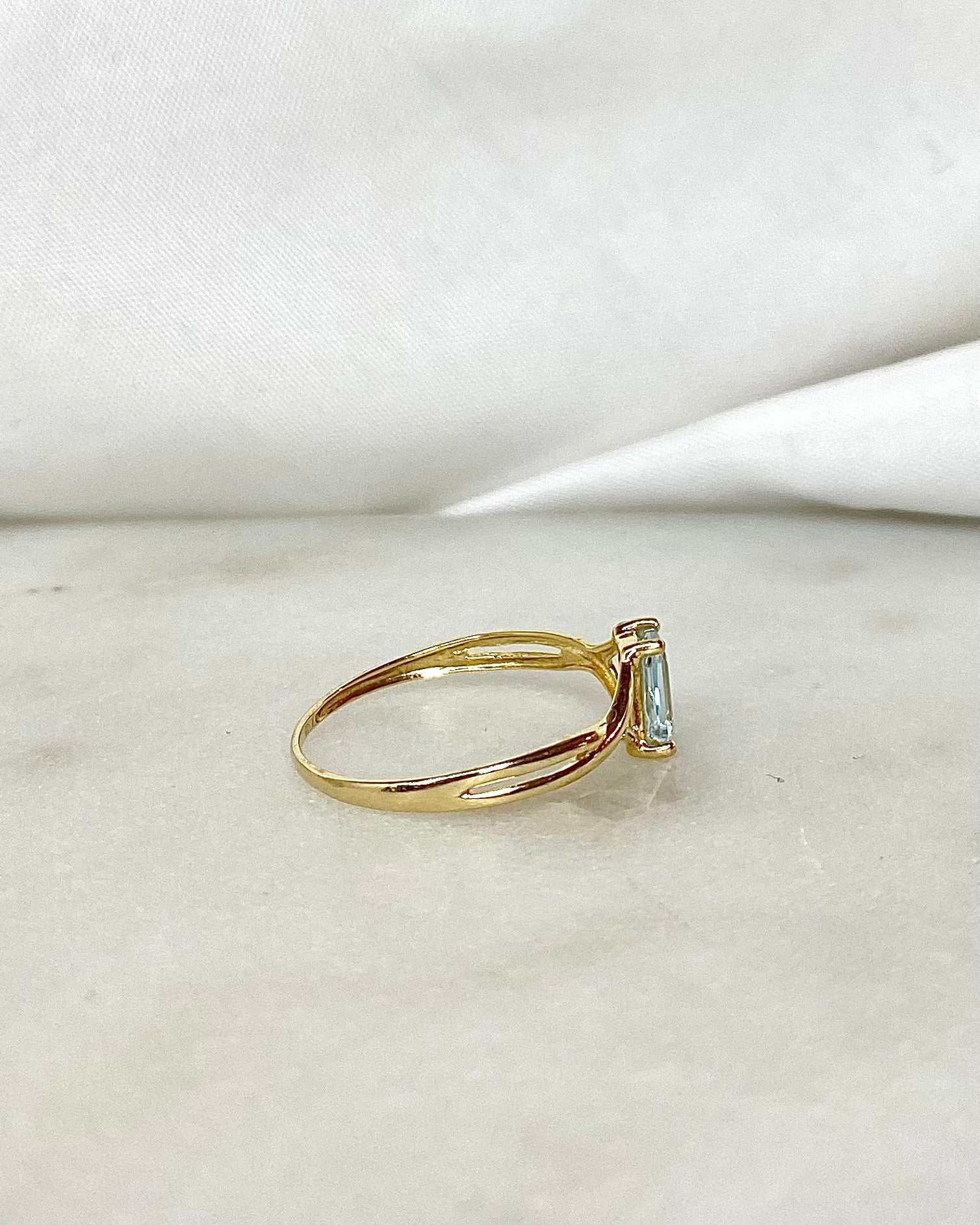 Bague solitaire Topaze 0.77 carat "Mironelle"