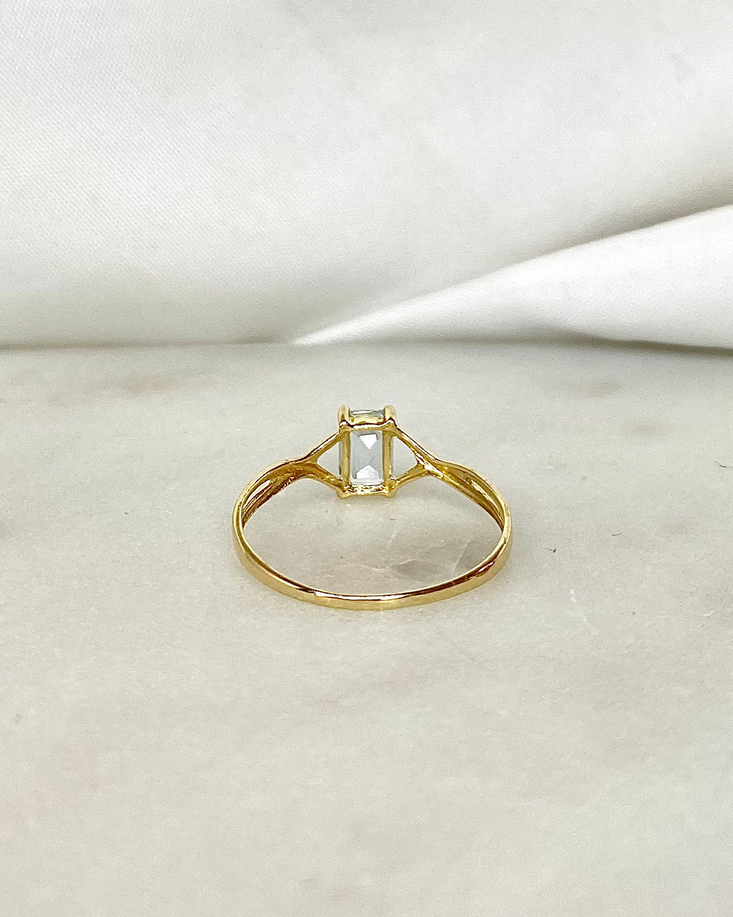 Bague solitaire Topaze 0.77 carat "Mironelle"