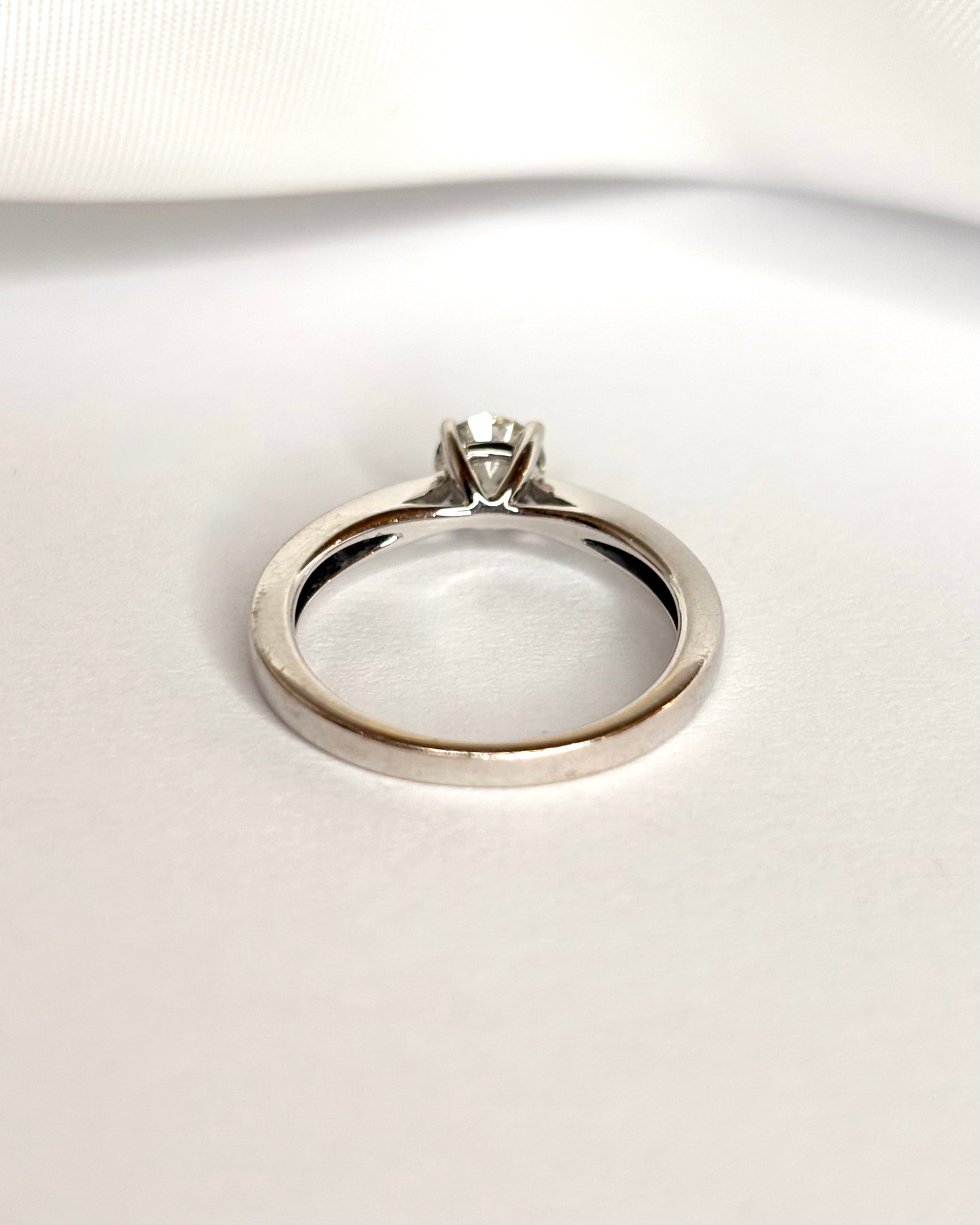 Bague Solitaire Diamant 0.41 carat "Rina"