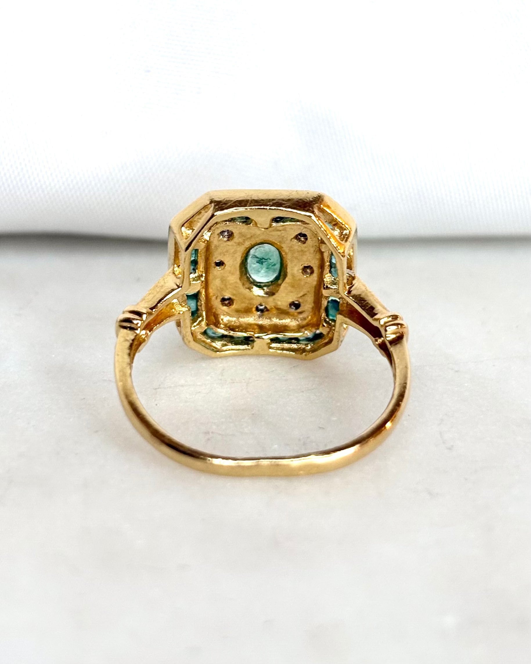 Bague Style Art Déco Émeraudes & Diamants "Nara"