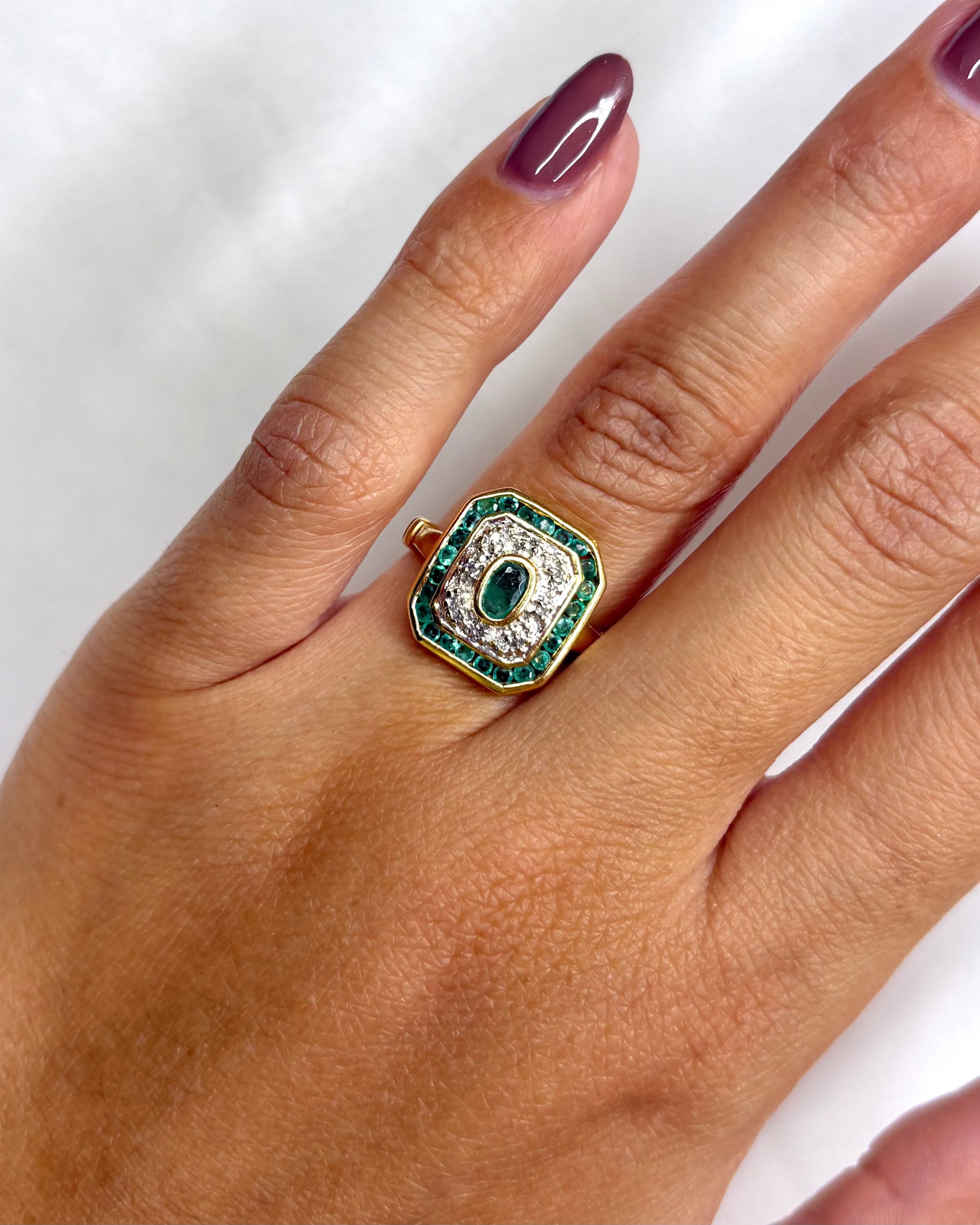 Bague Style Art Déco Émeraudes & Diamants "Nara"