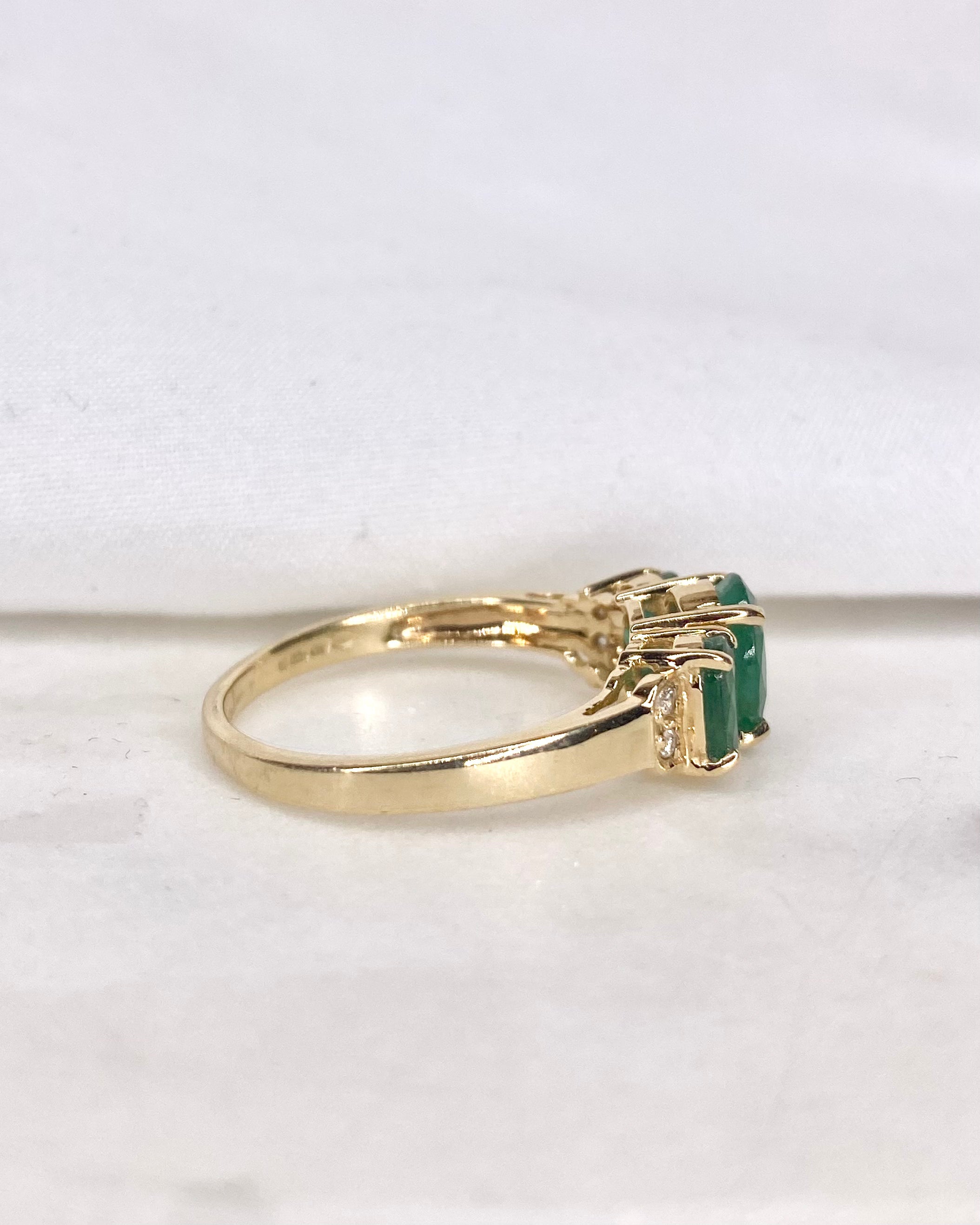 Bague Trilogie Émeraudes 2.32 carats & Diamants "Molly"