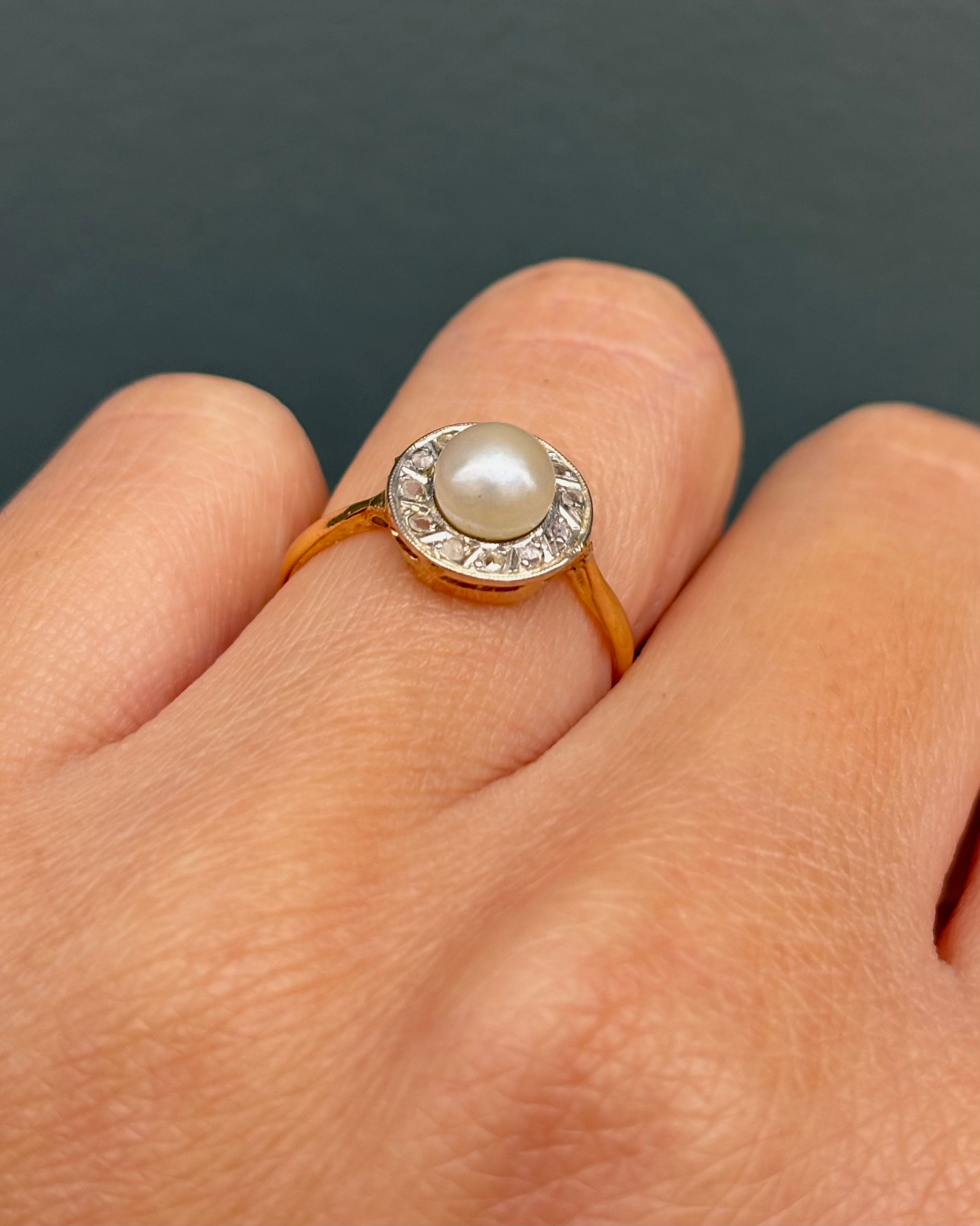 Anillo Margarita Art Déco Diamantes y Perla "Elina"