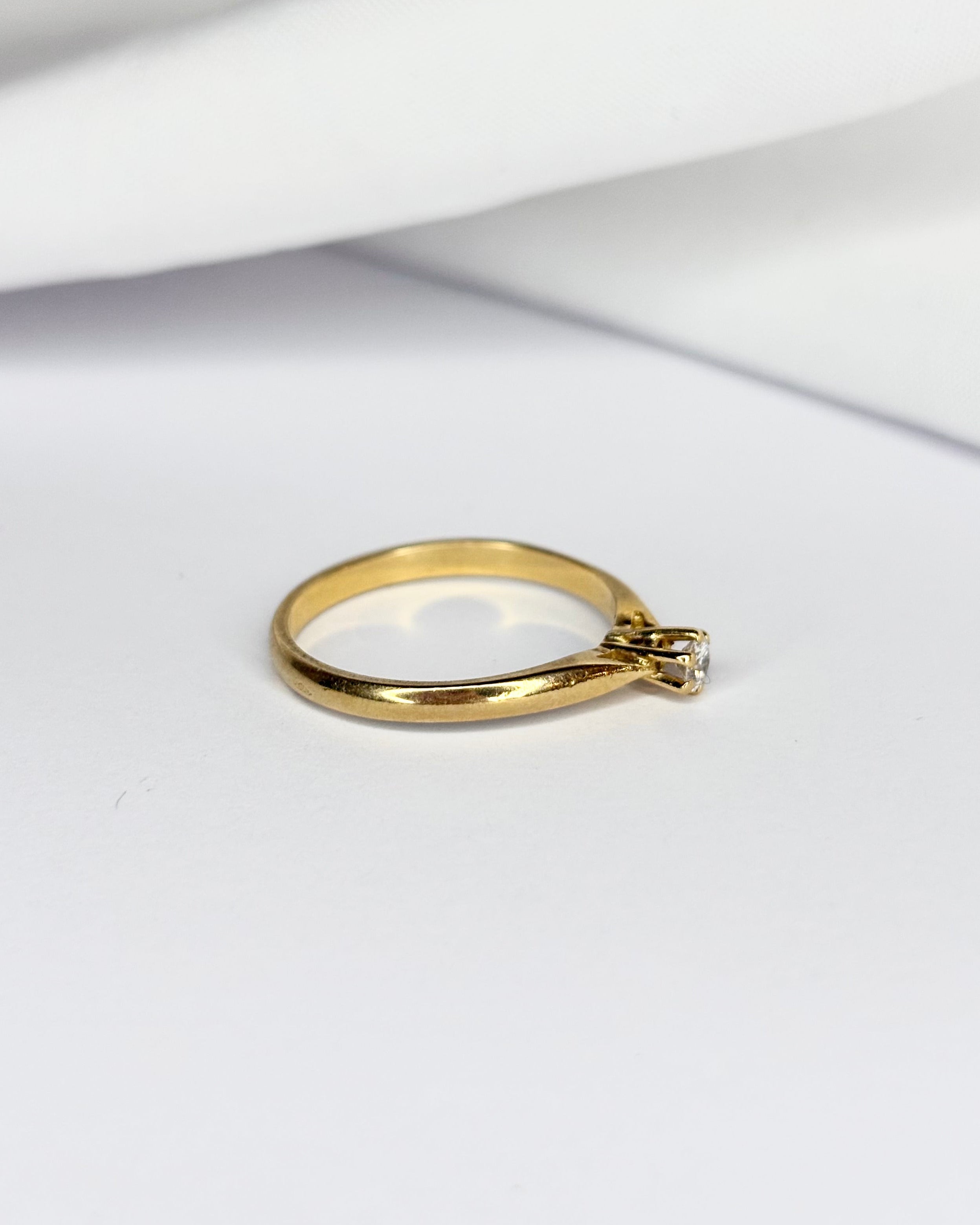 Bague Solitaire Diamant 0.10 carat "Stella"