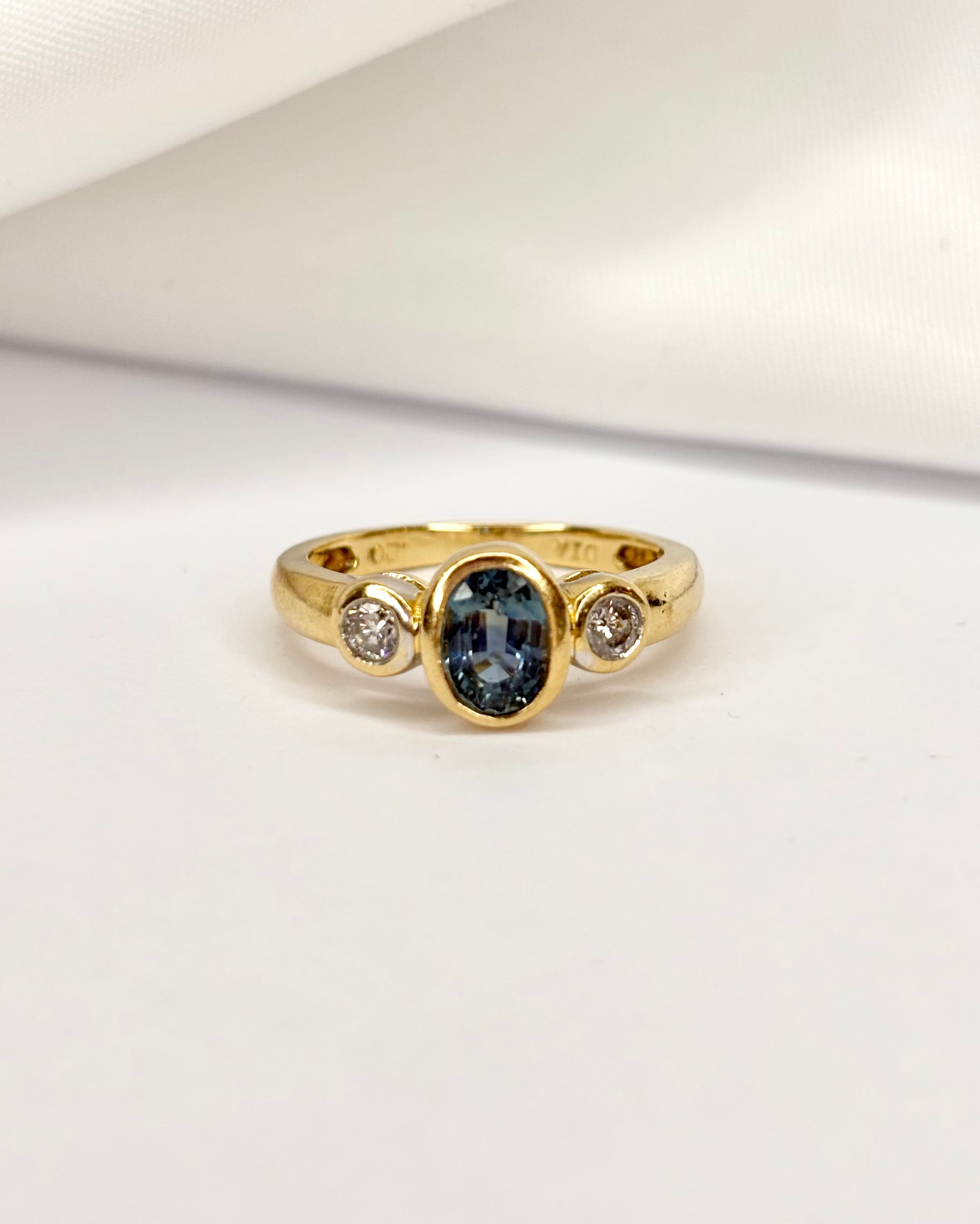 Trilogy Ring Sapphire 1 carat & Diamonds 0.20 carat "Soline"