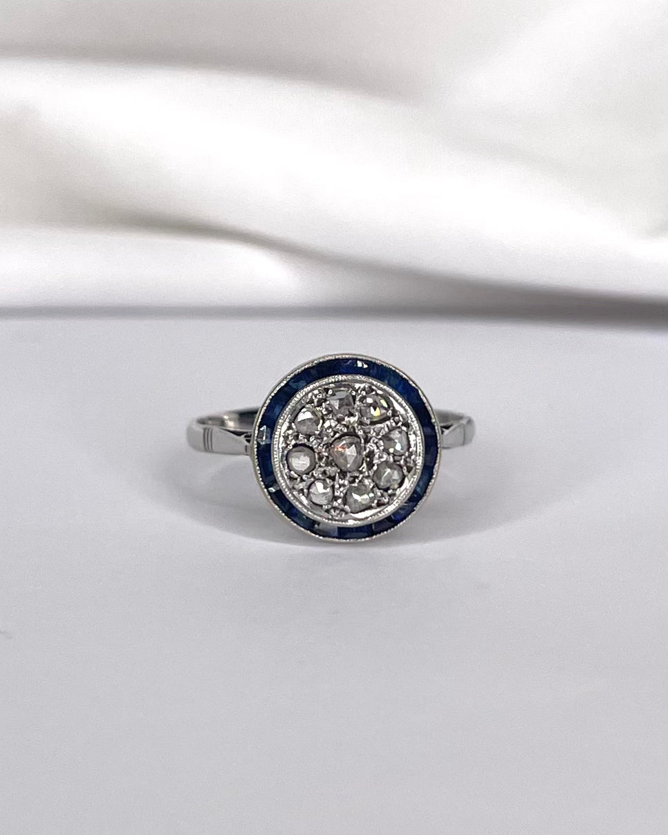 Anillo Art Déco 17 Zafiros y 9 Diamantes "Jacynthe"