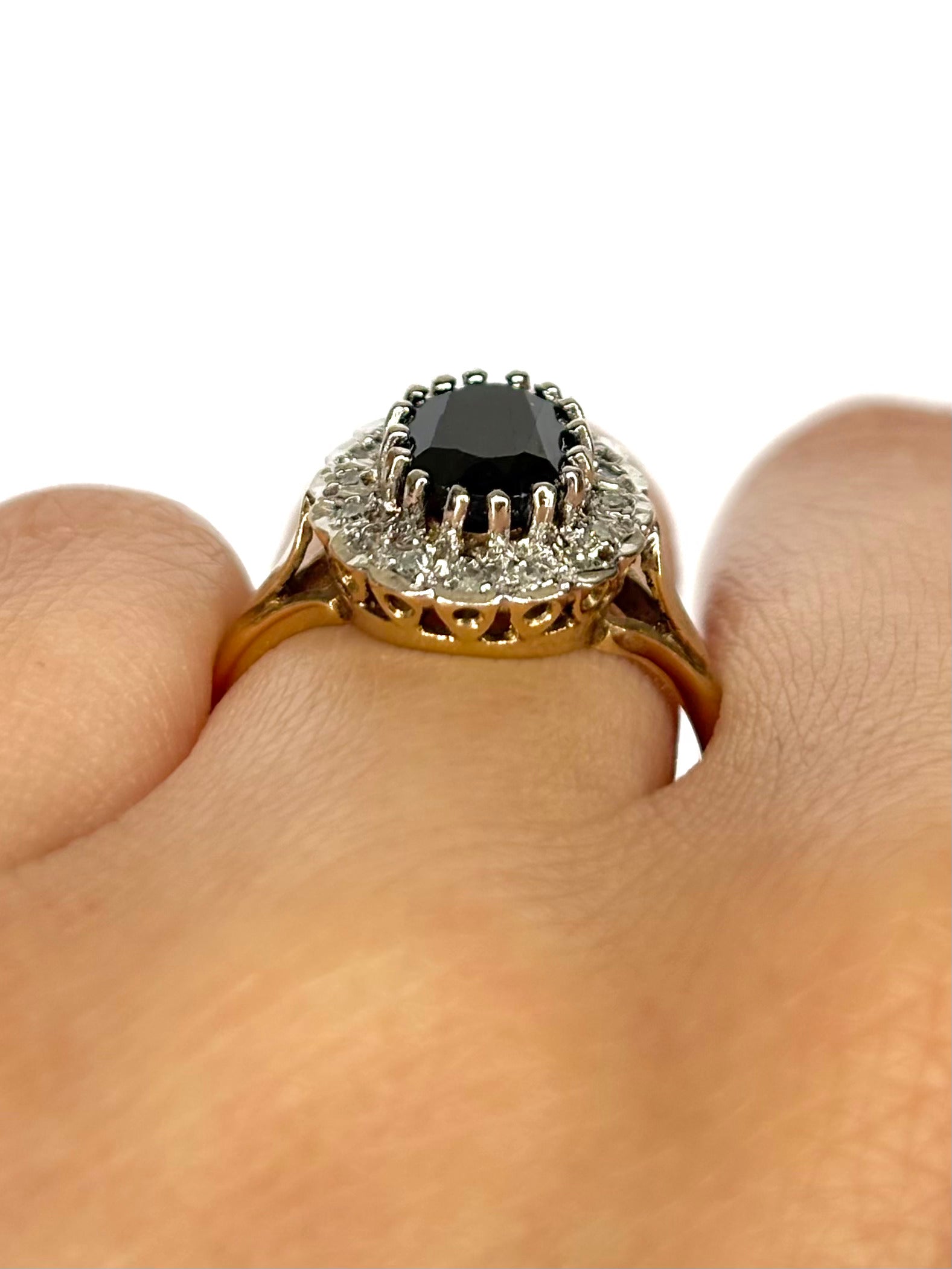 Bague Marguerite Saphir 1.40 carat & Diamants "Mihaela" - Elliade Paris