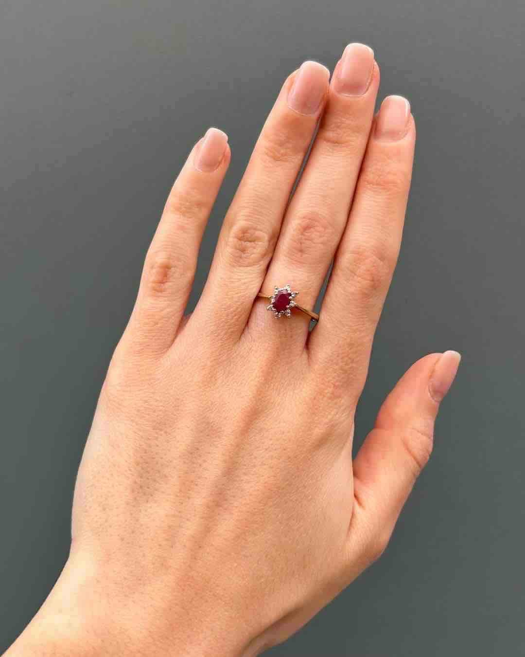 "Kilia" 0.50 carat Ruby & Diamond Daisy Ring
