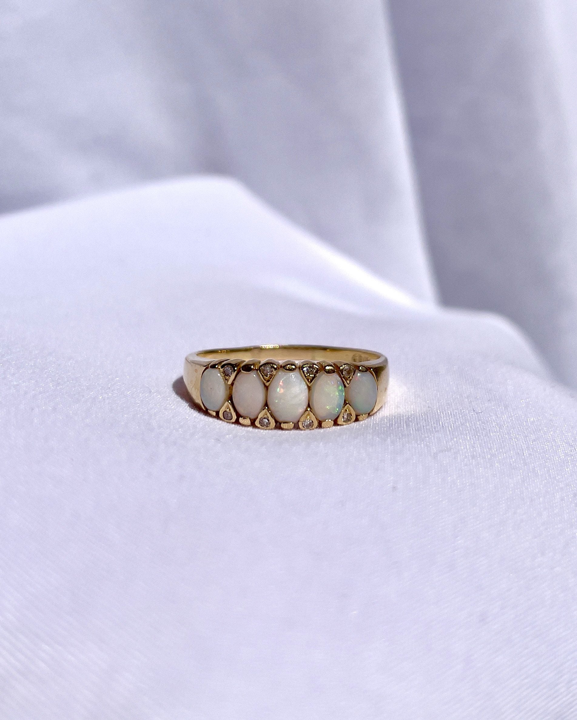 "Charlotte" ring with opals and diamonds