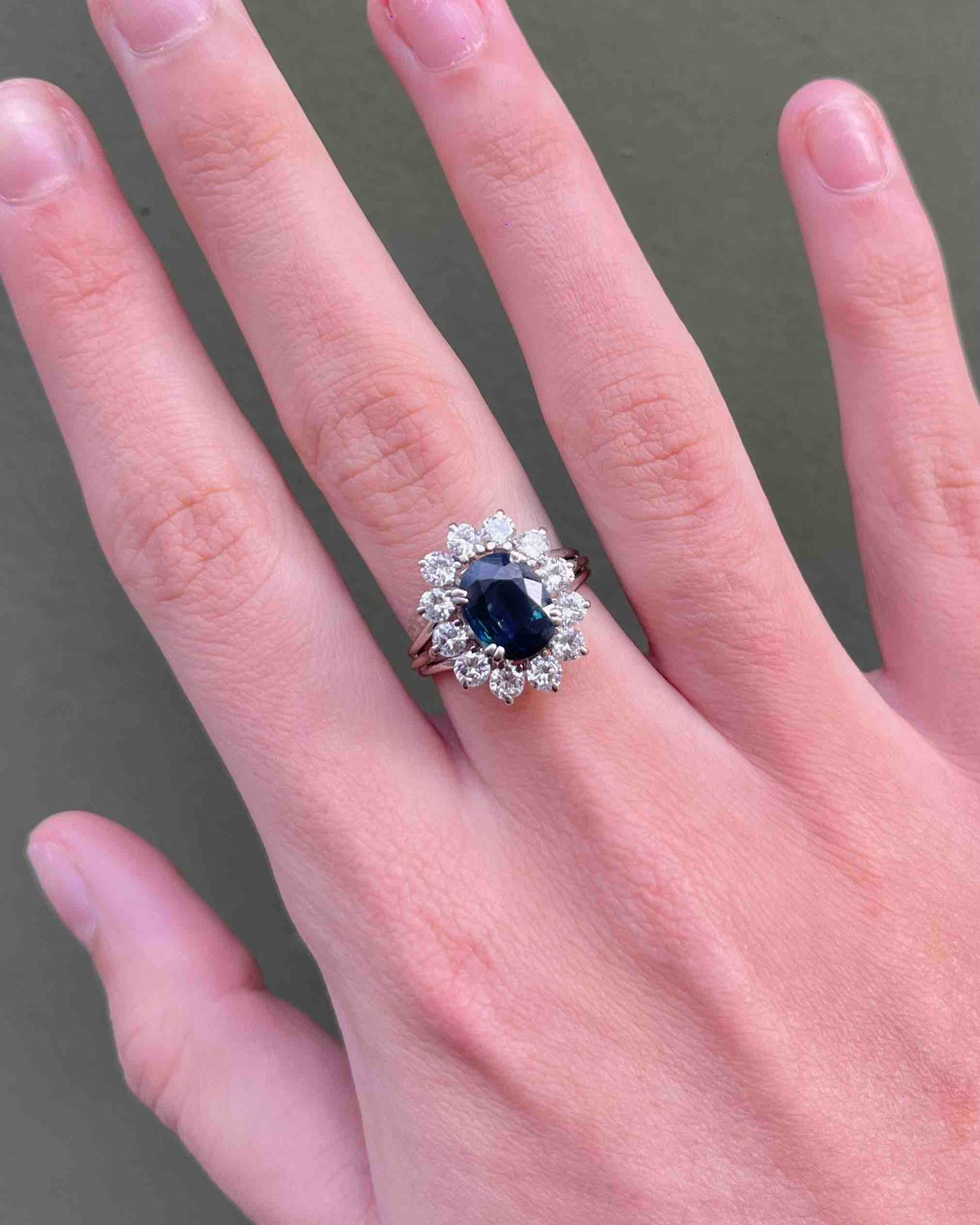 "Murphey" 3-carat Sapphire & Diamond Daisy Ring