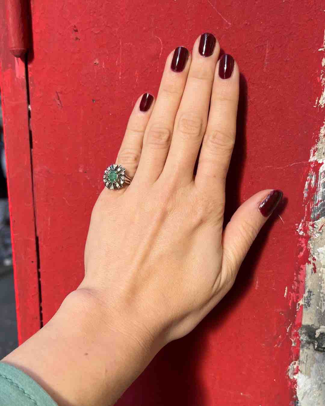 Anillo "Giana" con margaritas de esmeralda y diamantes