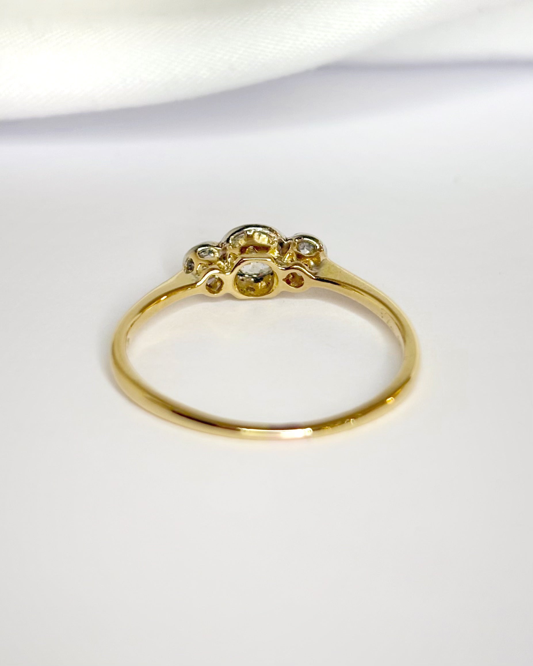 0.39 Carat Diamond Trilogy Ring "Salomé"