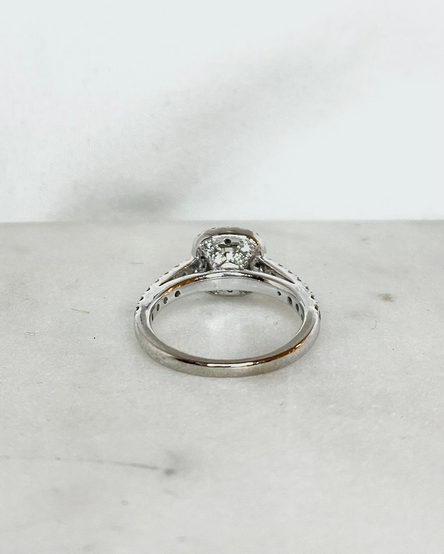 Bague Style Art-déco Diamants 1.05 carat "Esmeria"