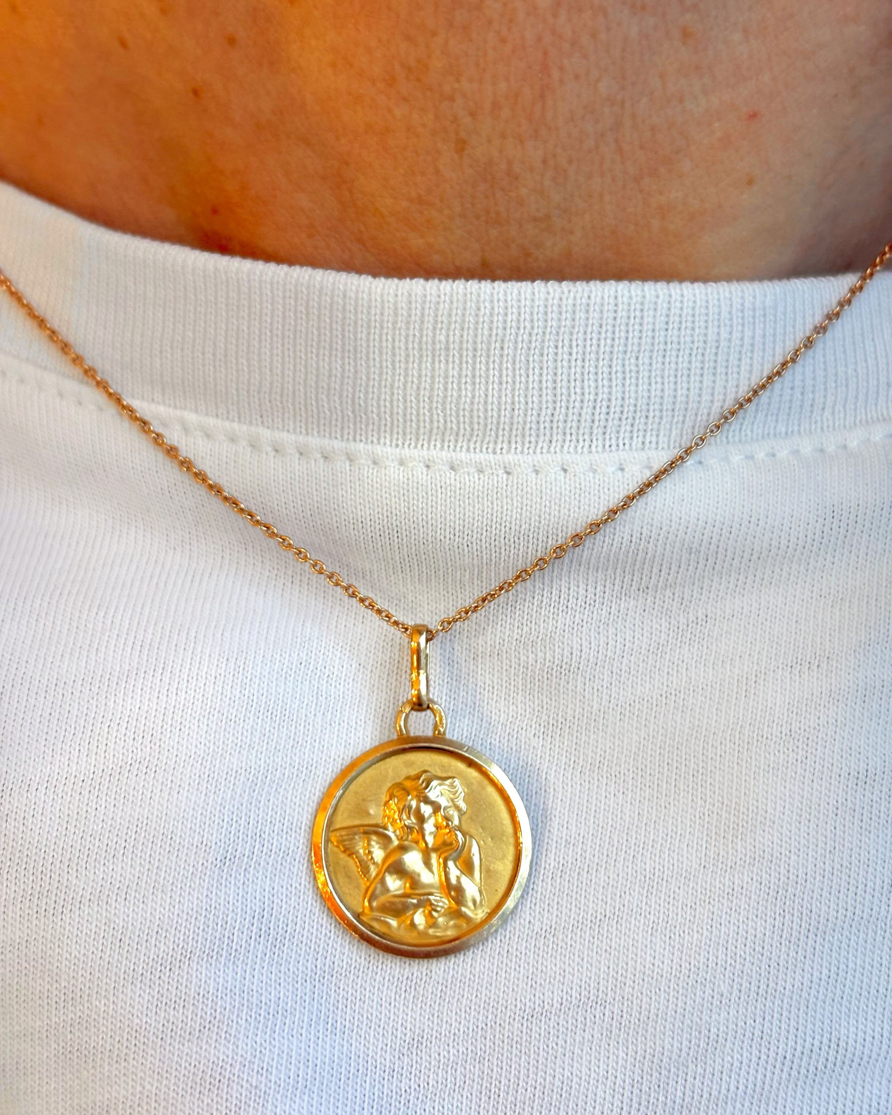 Medalla Oro Amarillo 18 quilates "Uriel"