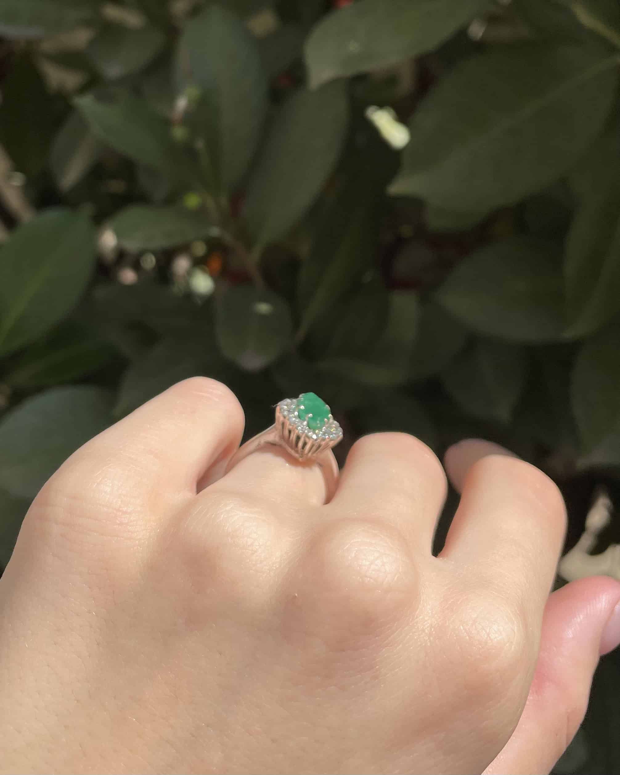 Bague Marquise Emeraude 1.40 carat & Diamants "Françoise"