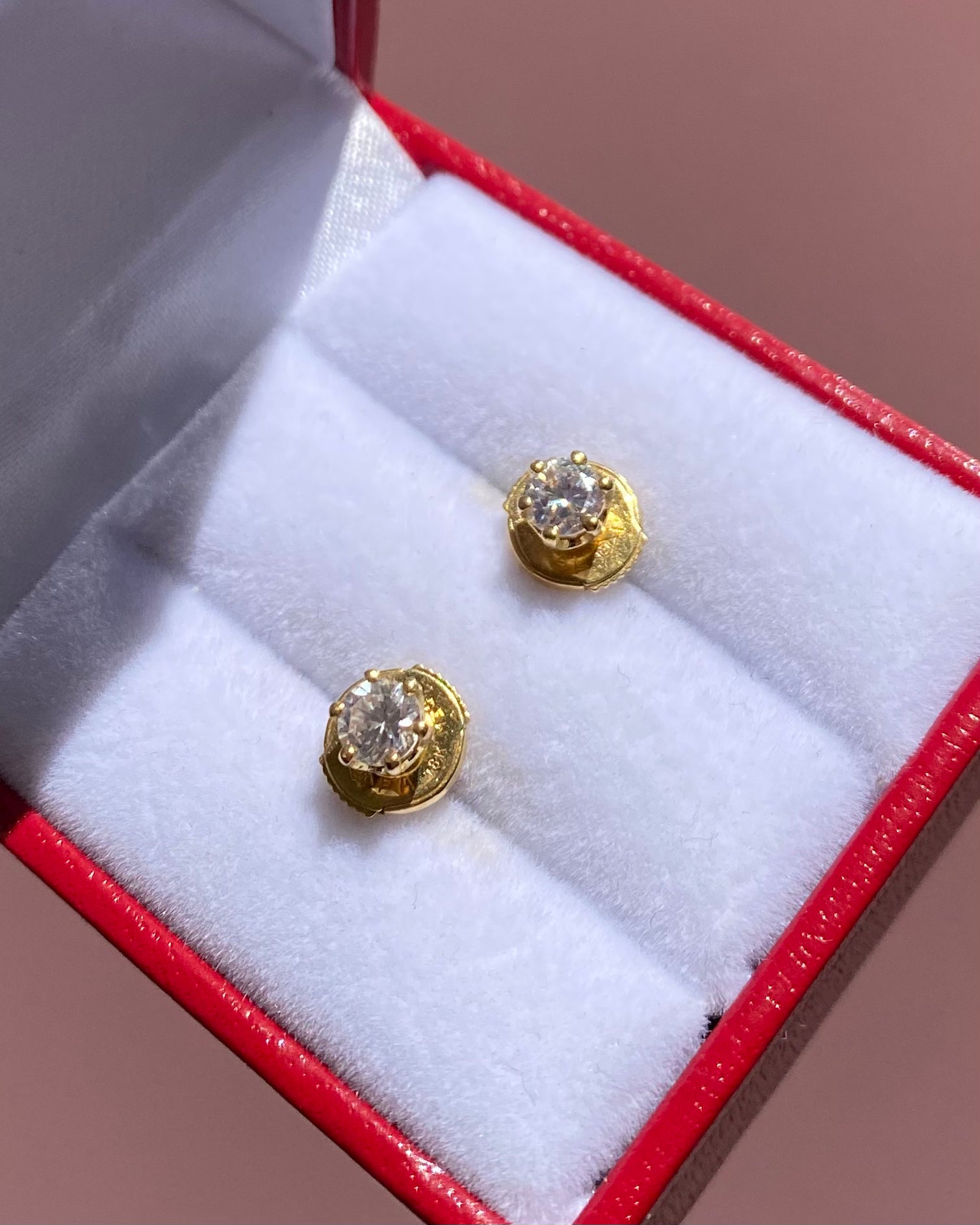 Pendientes de diamantes 0.60 quilates "Éloane"