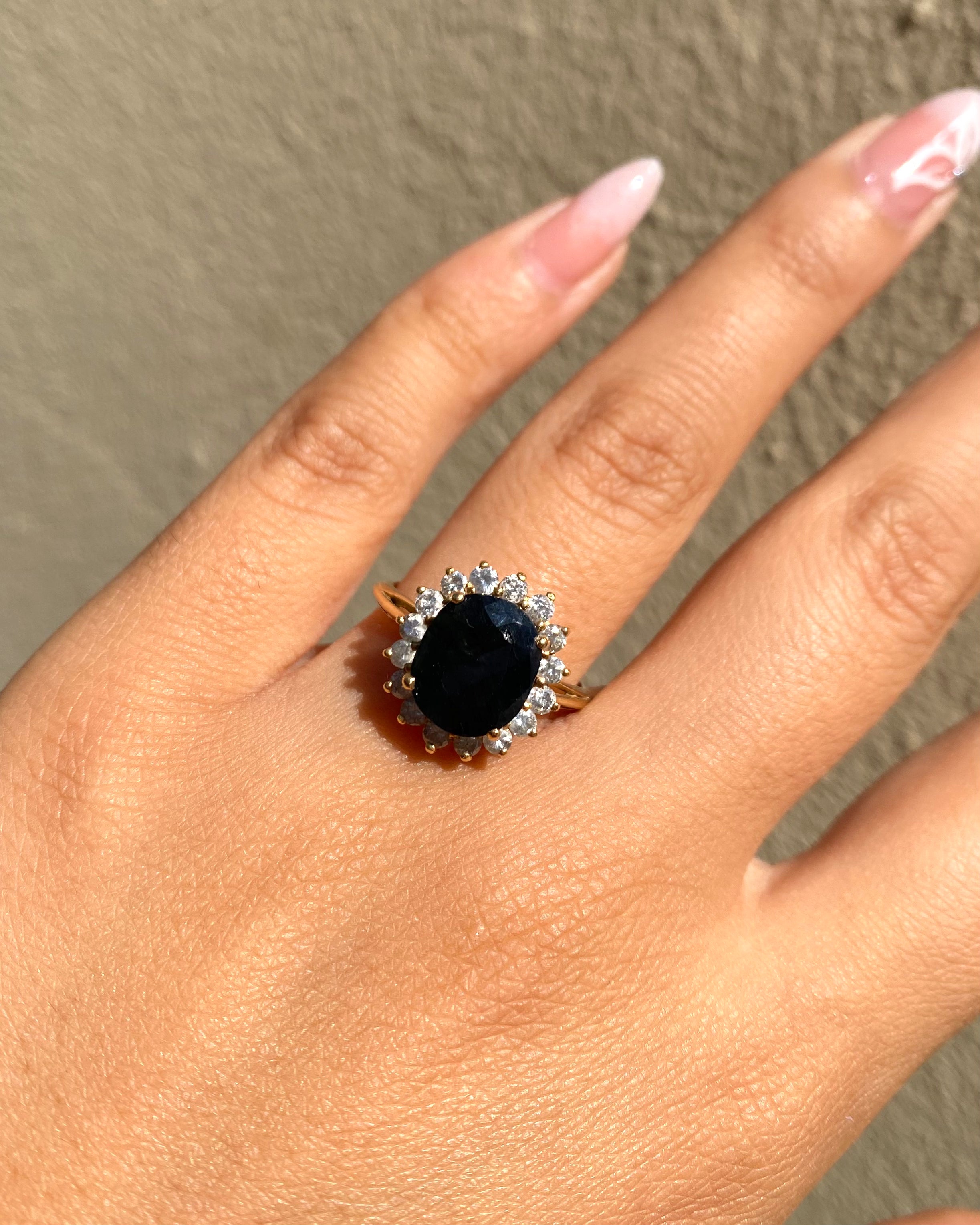Bague Marguerite Saphir 4.30 carats & Diamants "Justine"