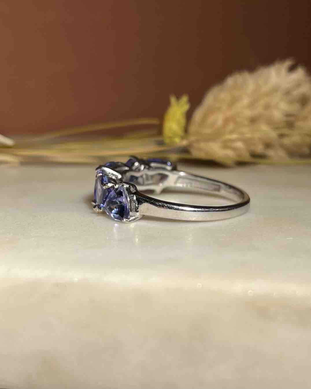 Bague rivière Tanzanite "Félixia"